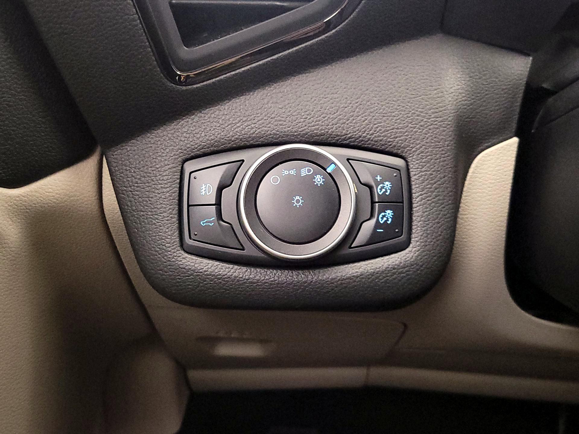 Thumbnail: 2017 Ford Escape - 13