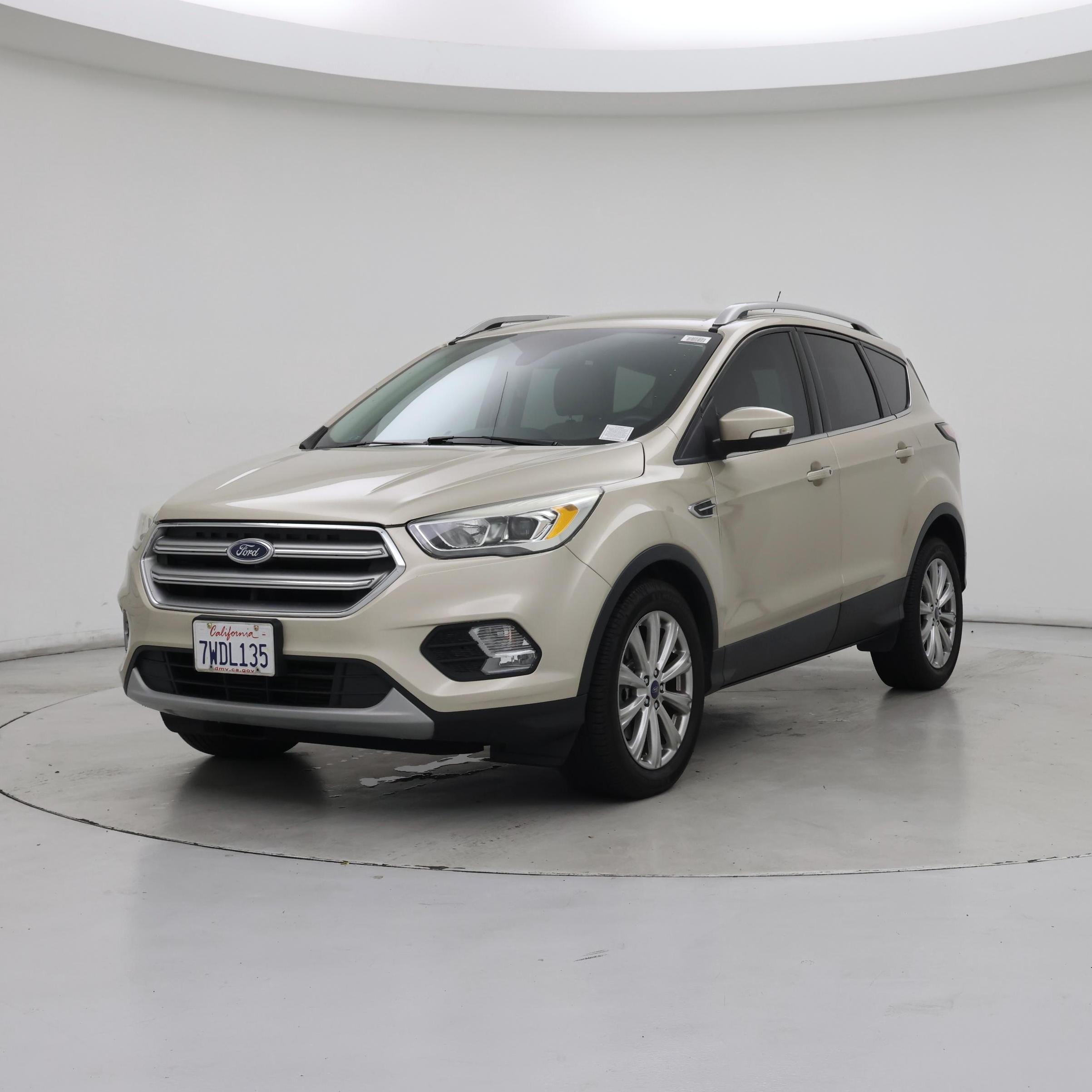 Thumbnail: 2017 Ford Escape - 4