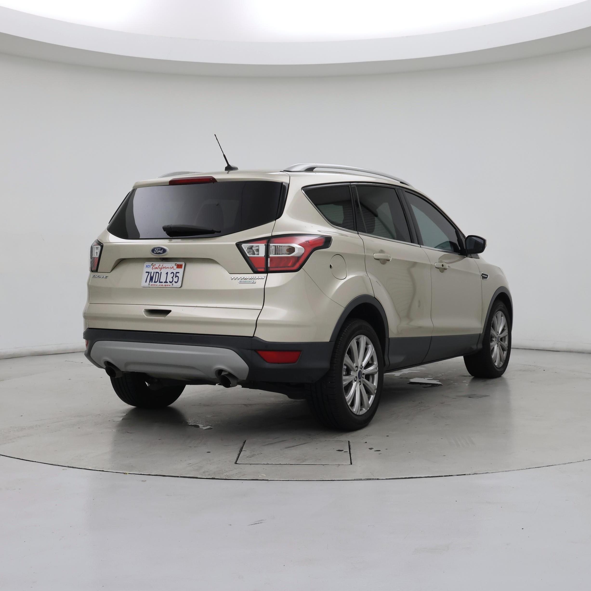 Thumbnail: 2017 Ford Escape - 8