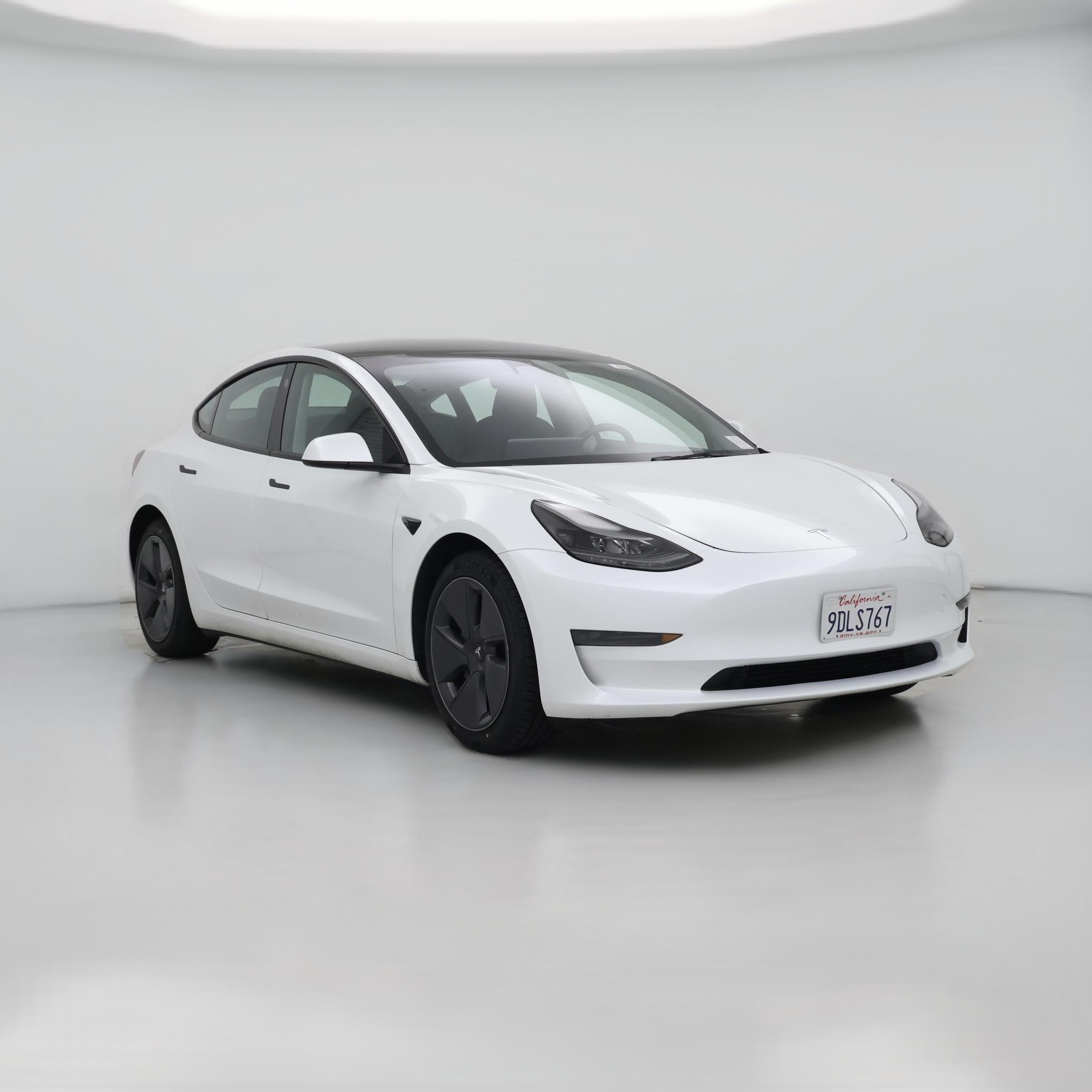 Thumbnail: 2023 Tesla Model 3 - 1