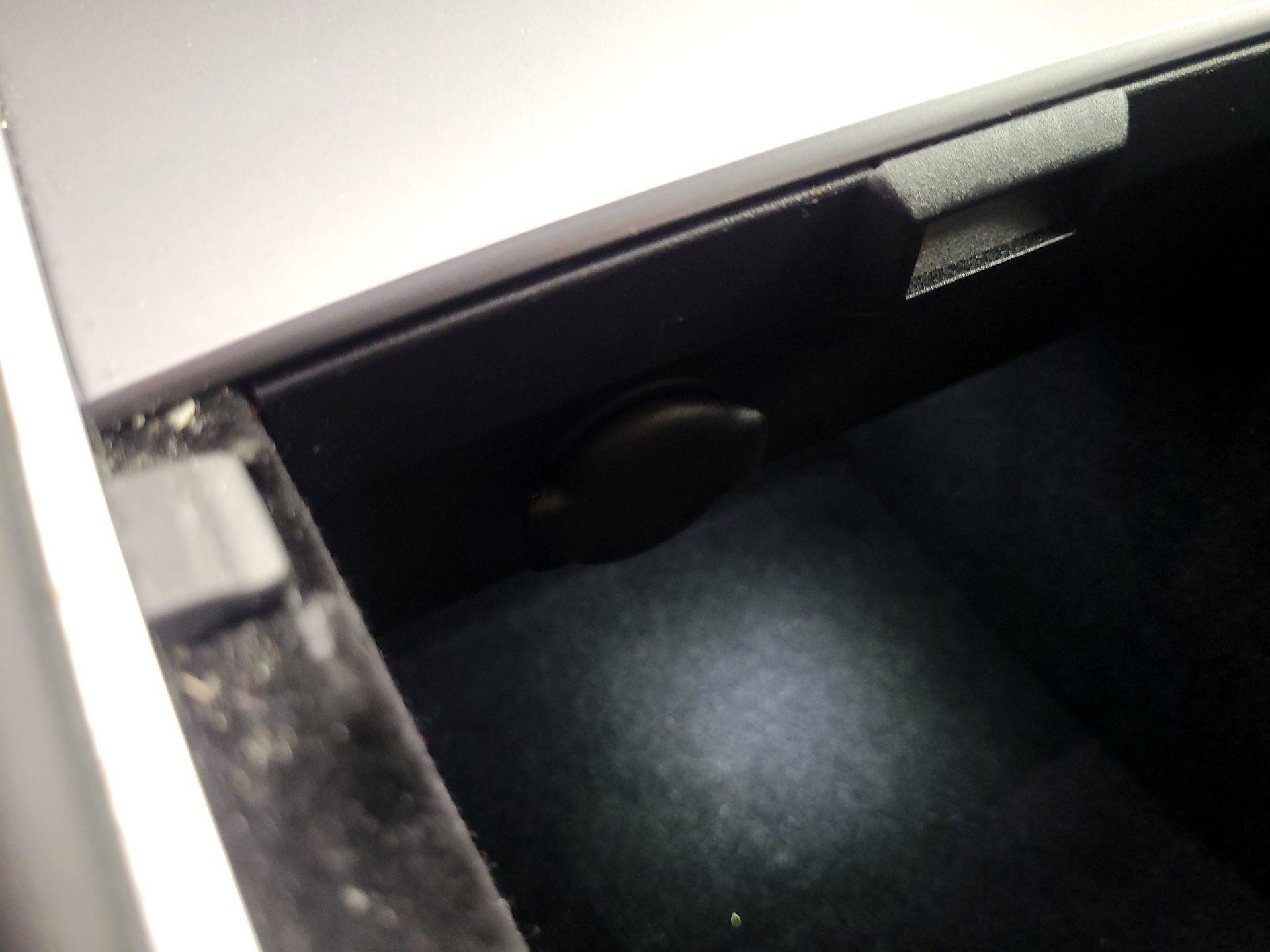 Thumbnail: 2023 Tesla Model 3 - 18