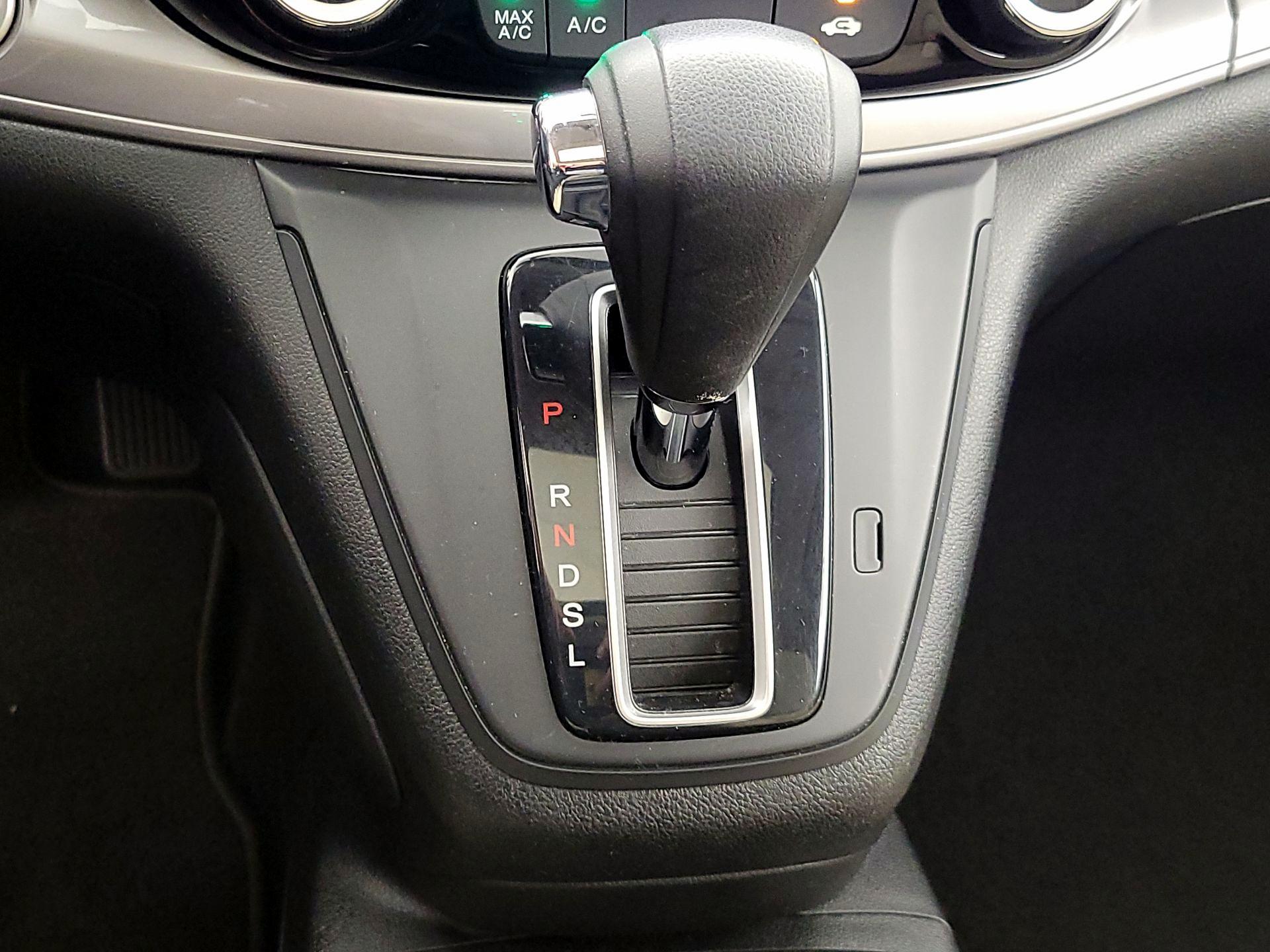 Thumbnail: 2015 Honda CR-V - 17