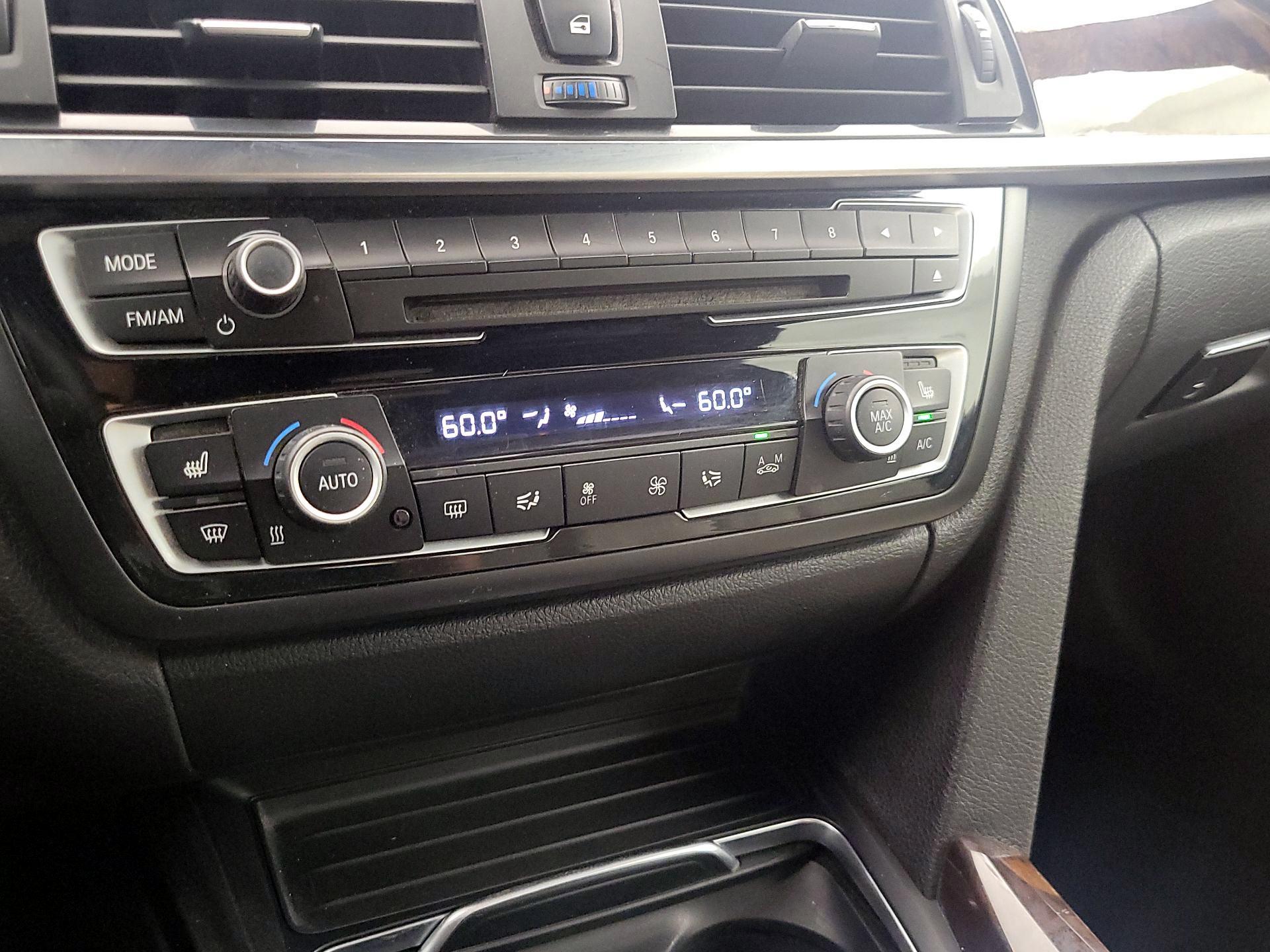 Thumbnail: 2016 BMW 4 Series - 17