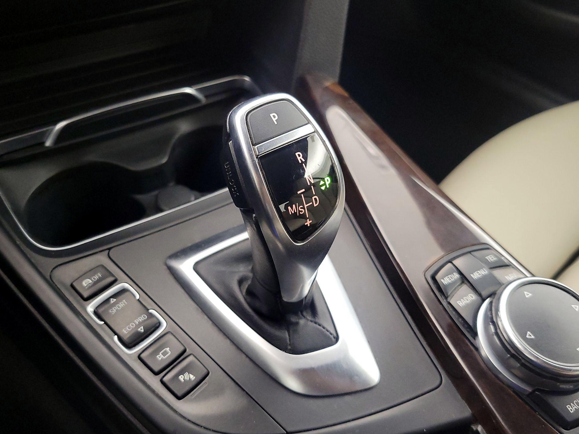 Thumbnail: 2016 BMW 4 Series - 18