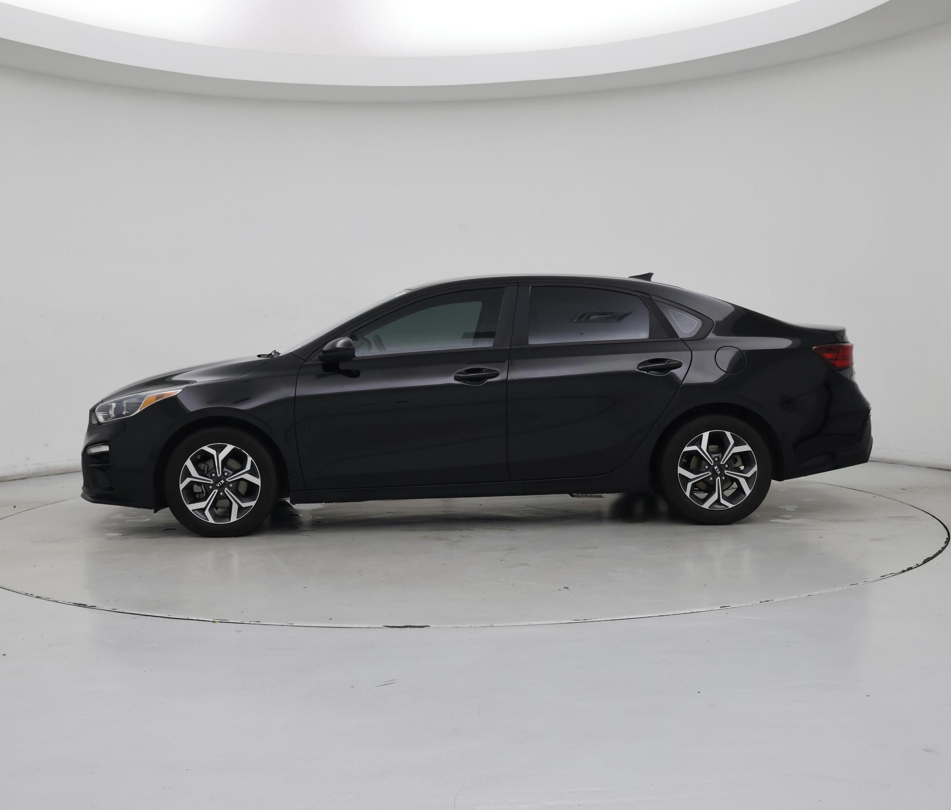 Thumbnail: 2019 Kia Forte - 3