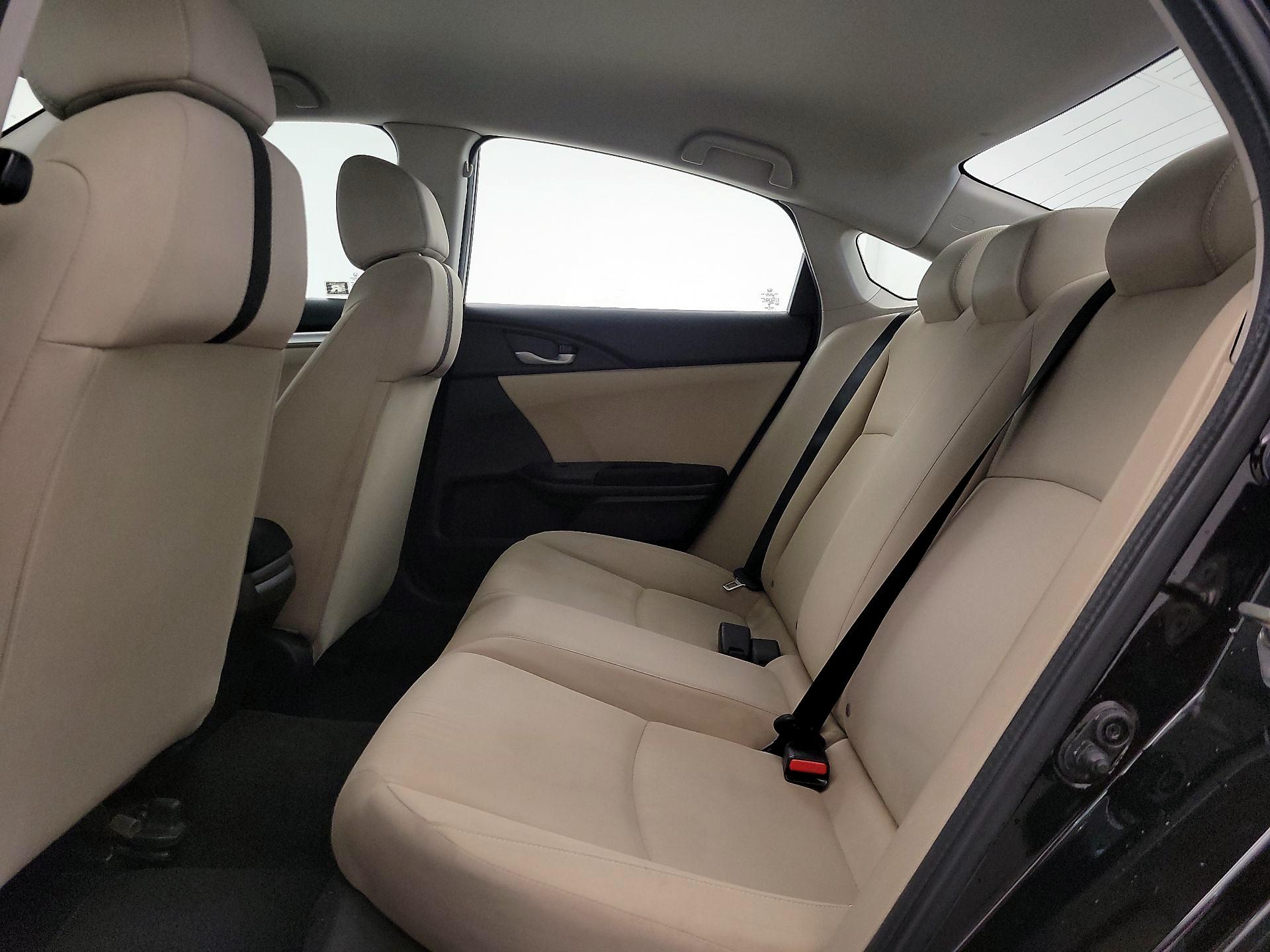 Thumbnail: 2016 Honda Civic - 19