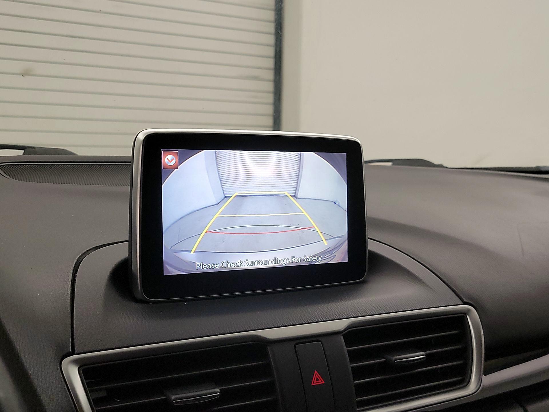 Thumbnail: 2016 Mazda Mazda3 - 15