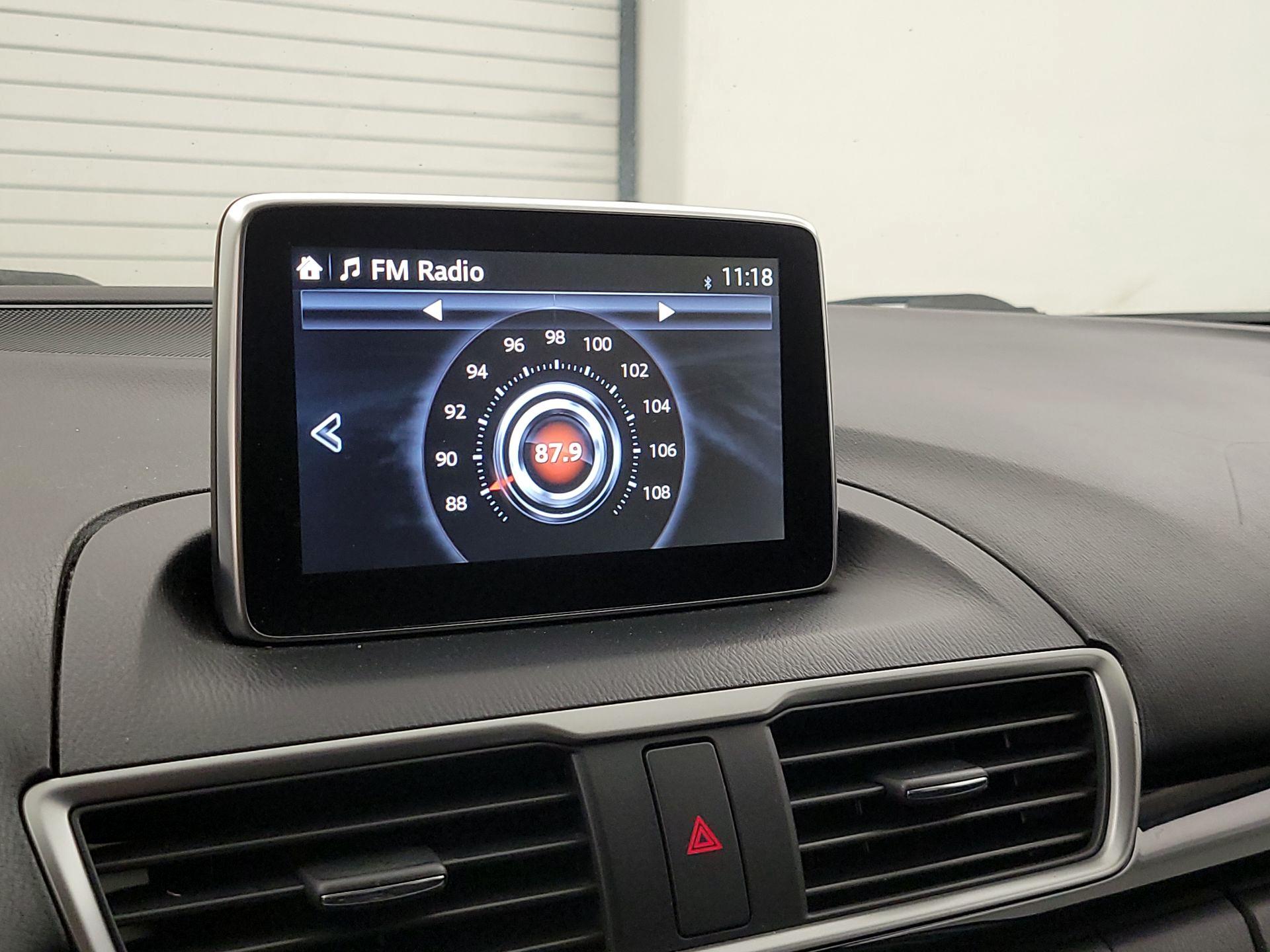 Thumbnail: 2016 Mazda Mazda3 - 16