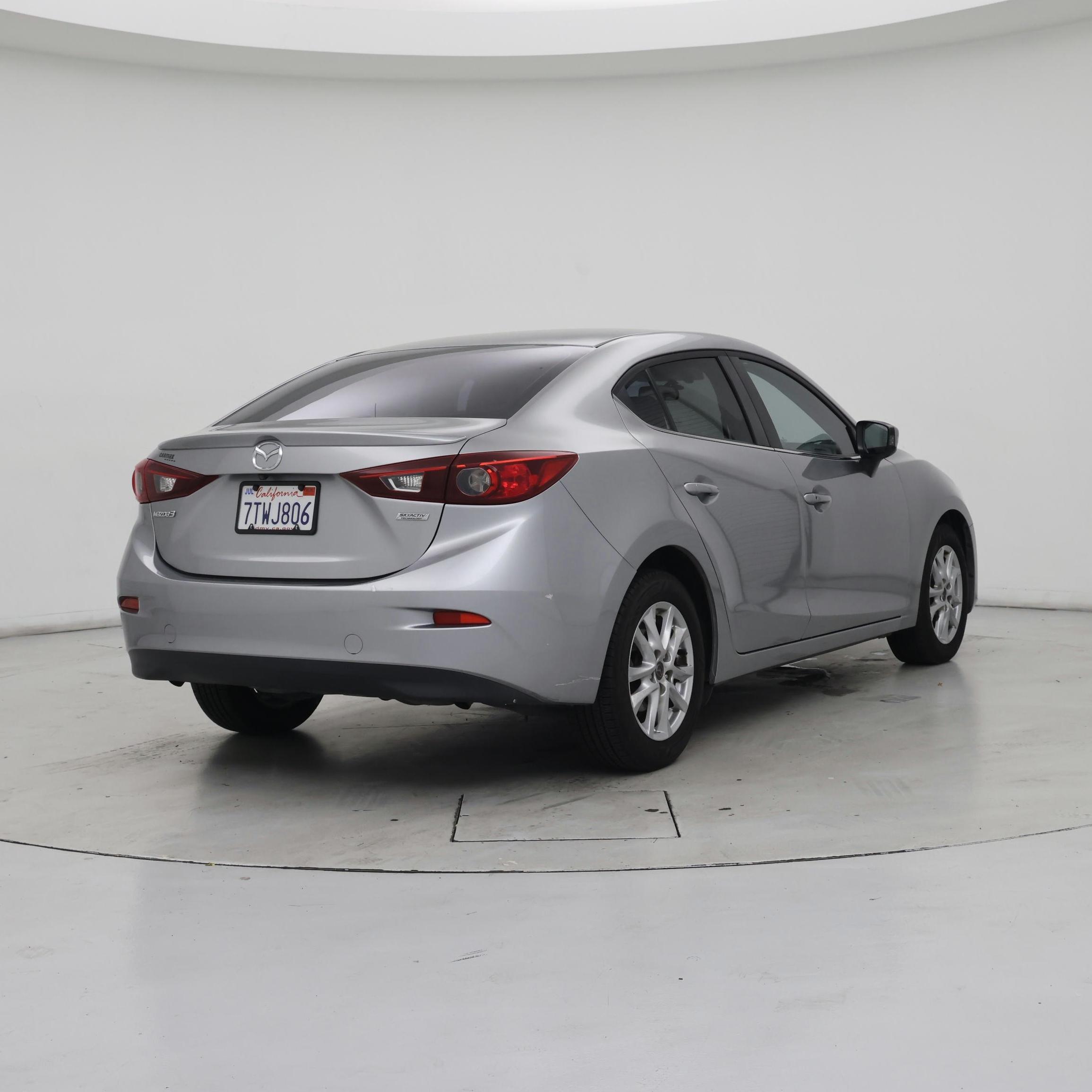 Thumbnail: 2016 Mazda Mazda3 - 8