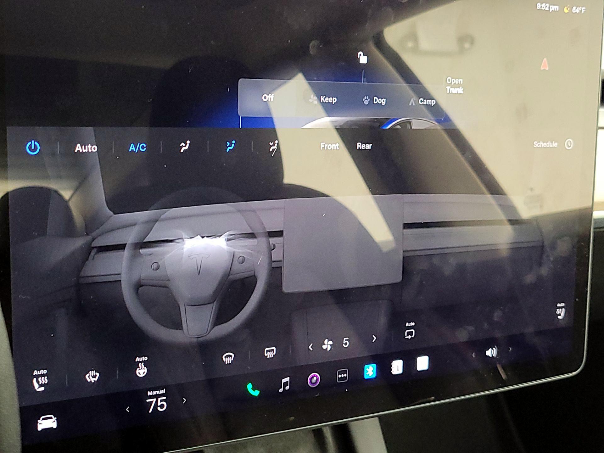 Thumbnail: 2023 Tesla Model 3 - 16