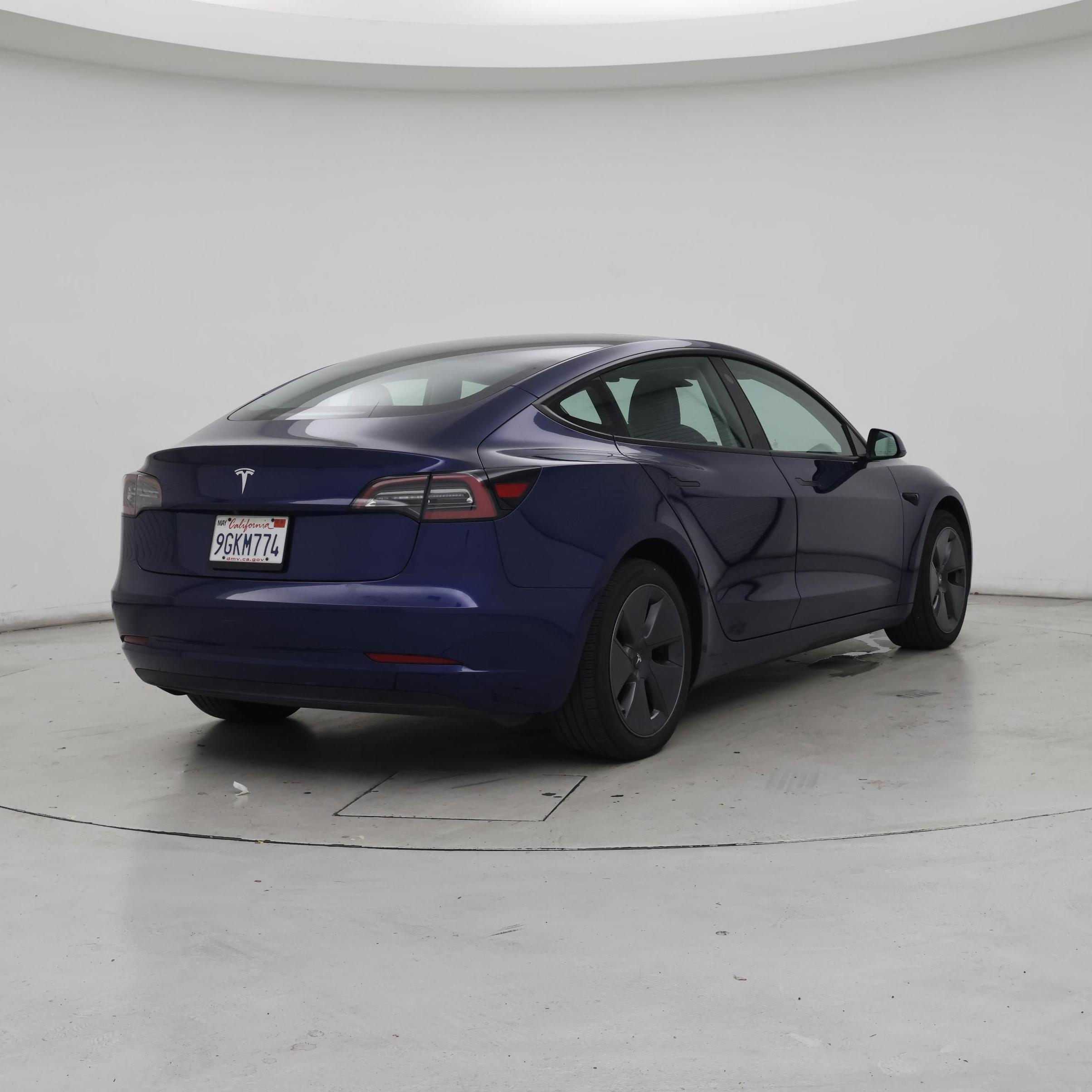 Thumbnail: 2023 Tesla Model 3 - 8