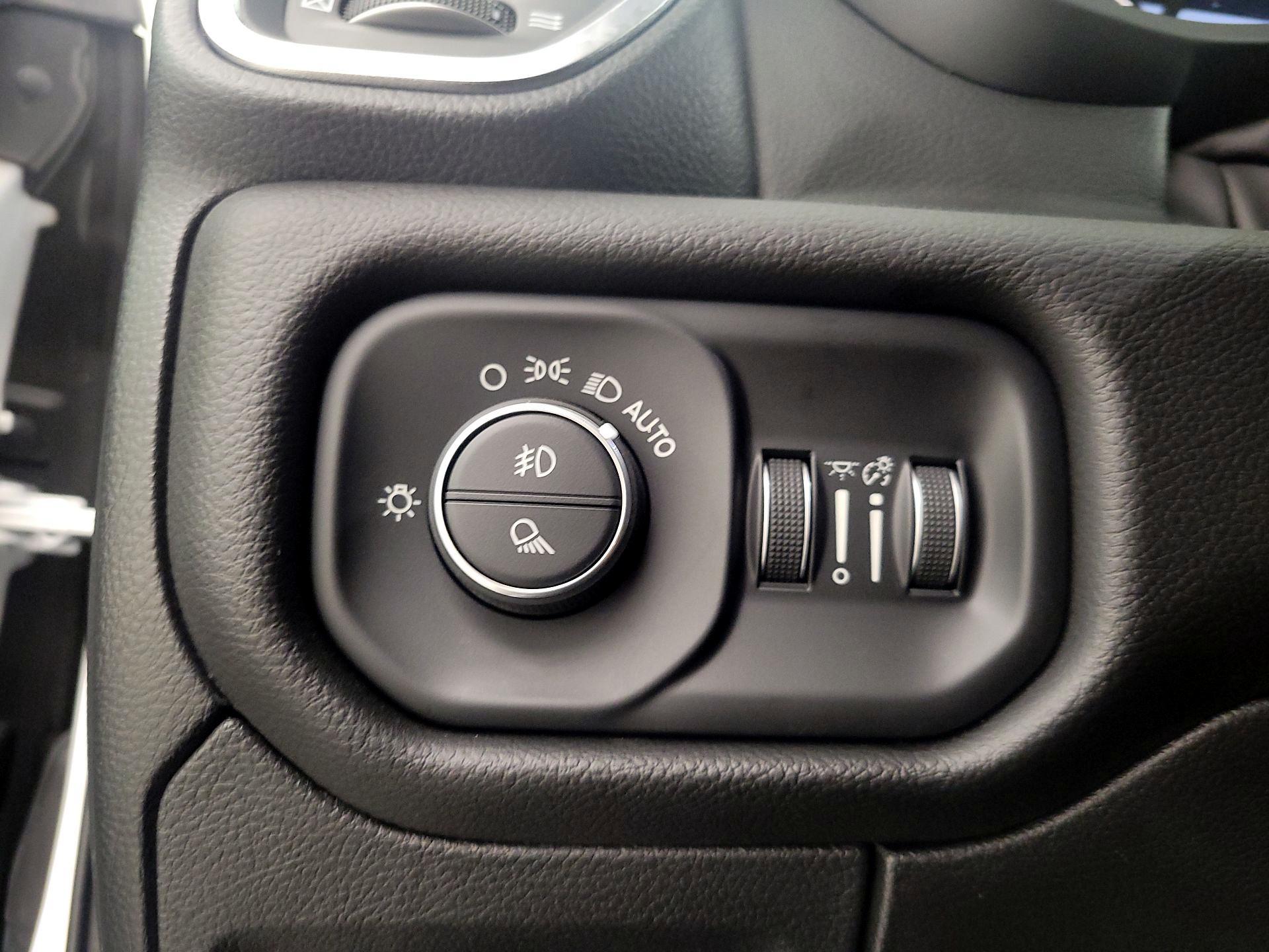 Thumbnail: 2023 RAM 1500 - 13