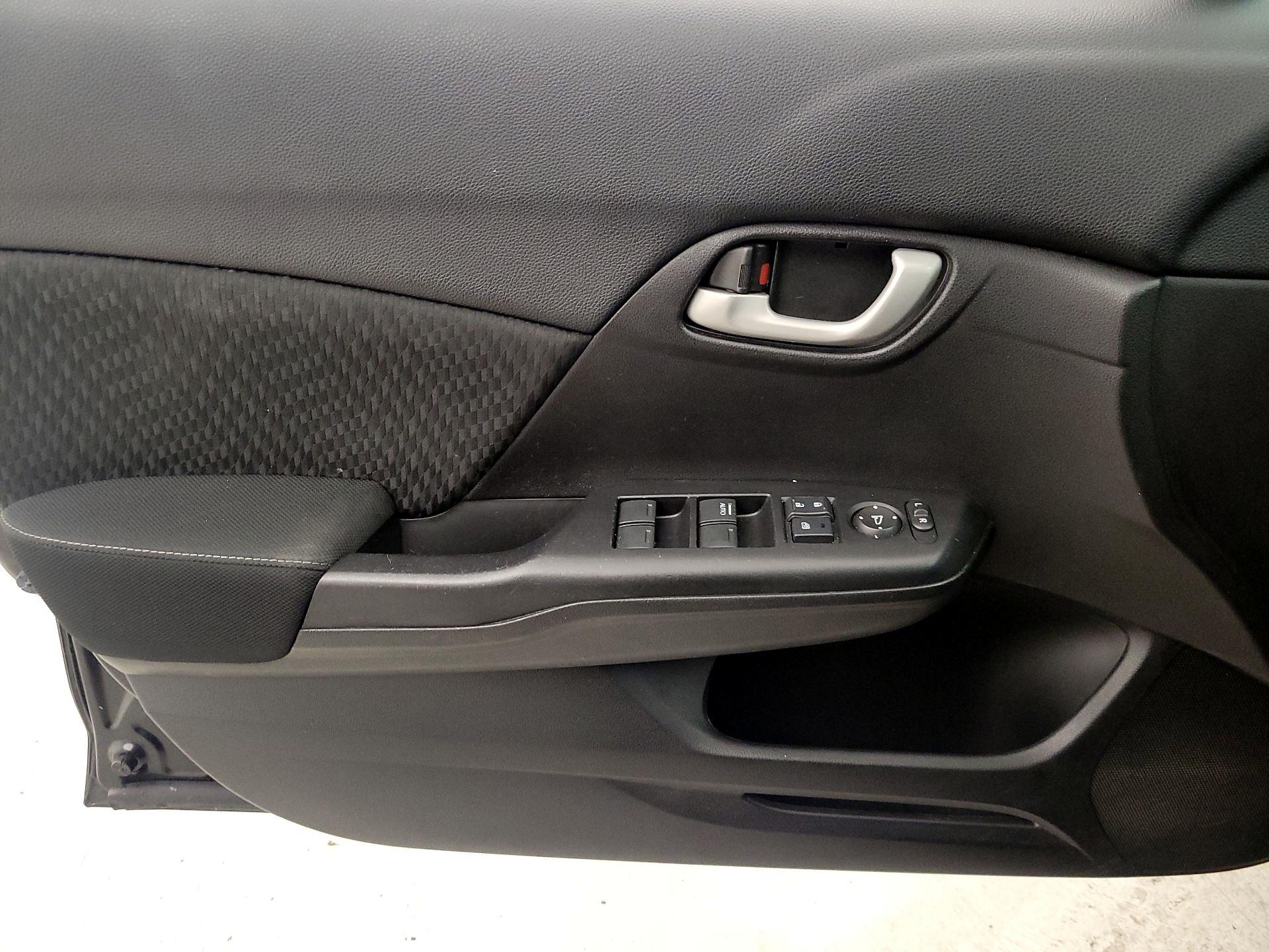 Thumbnail: 2014 Honda Civic - 12