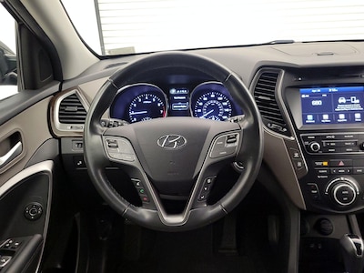 Steering Wheel & Instrument Cluster (On)