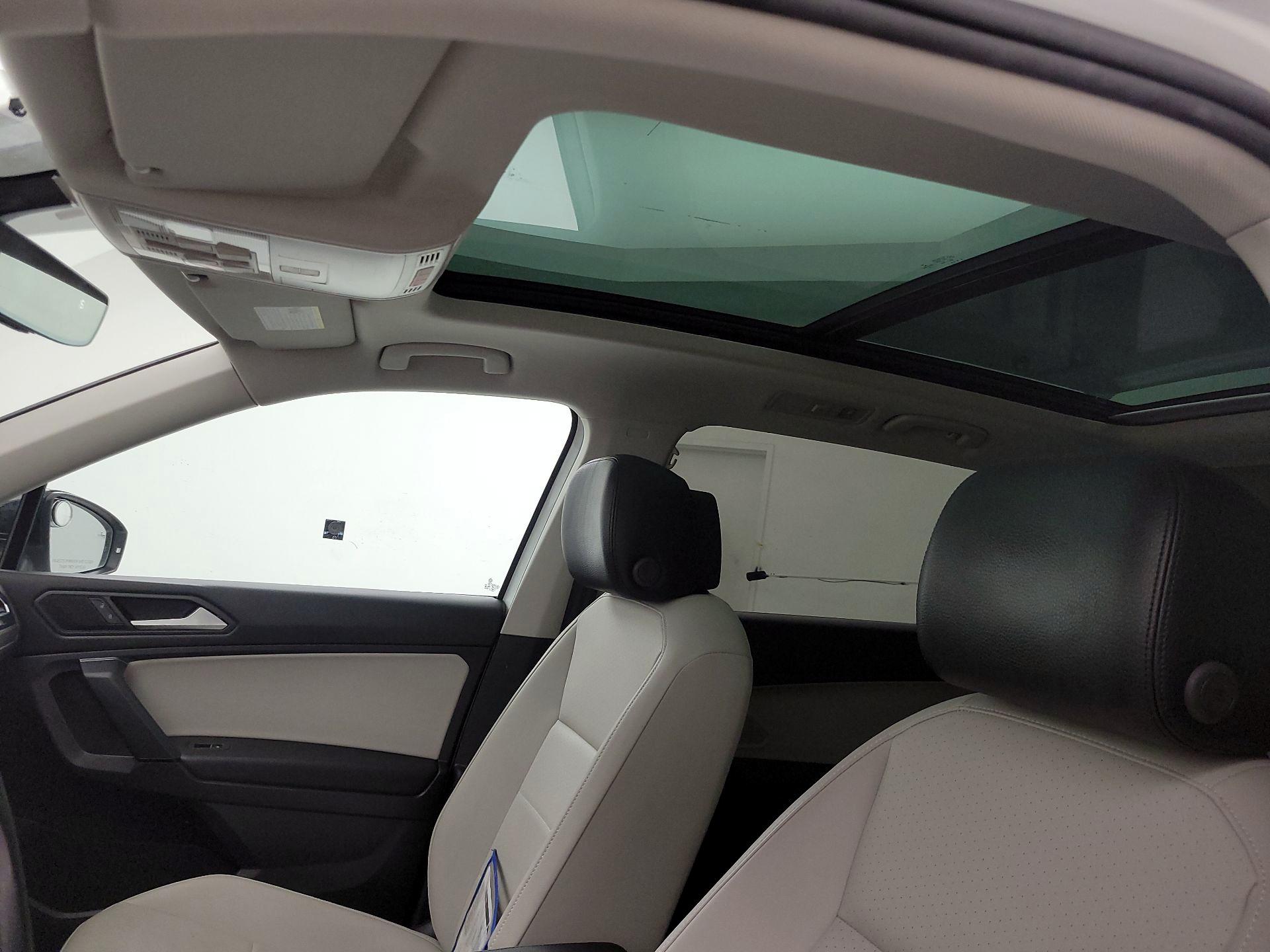 Thumbnail: 2019 Volkswagen Tiguan - 19