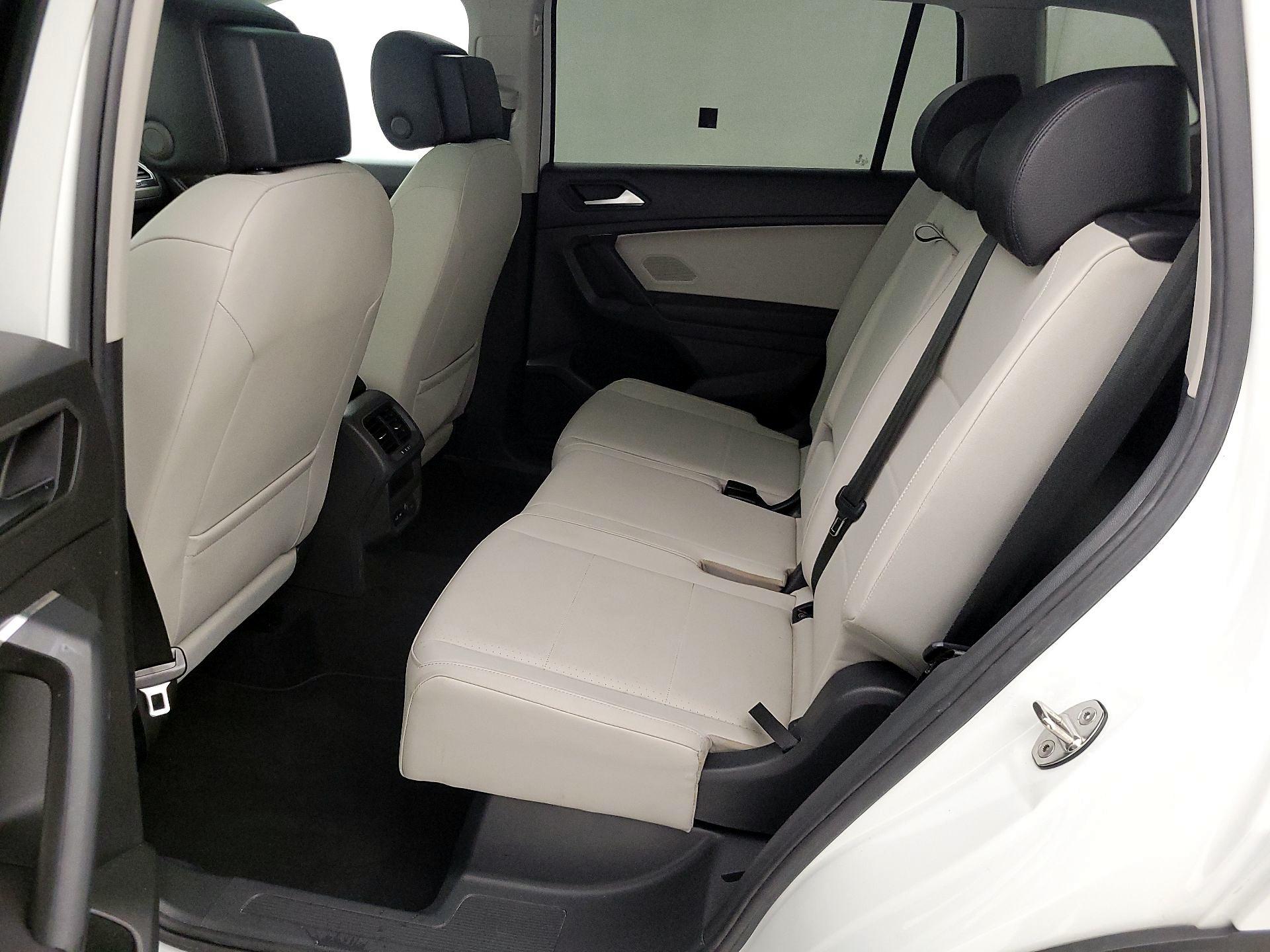 Thumbnail: 2019 Volkswagen Tiguan - 20