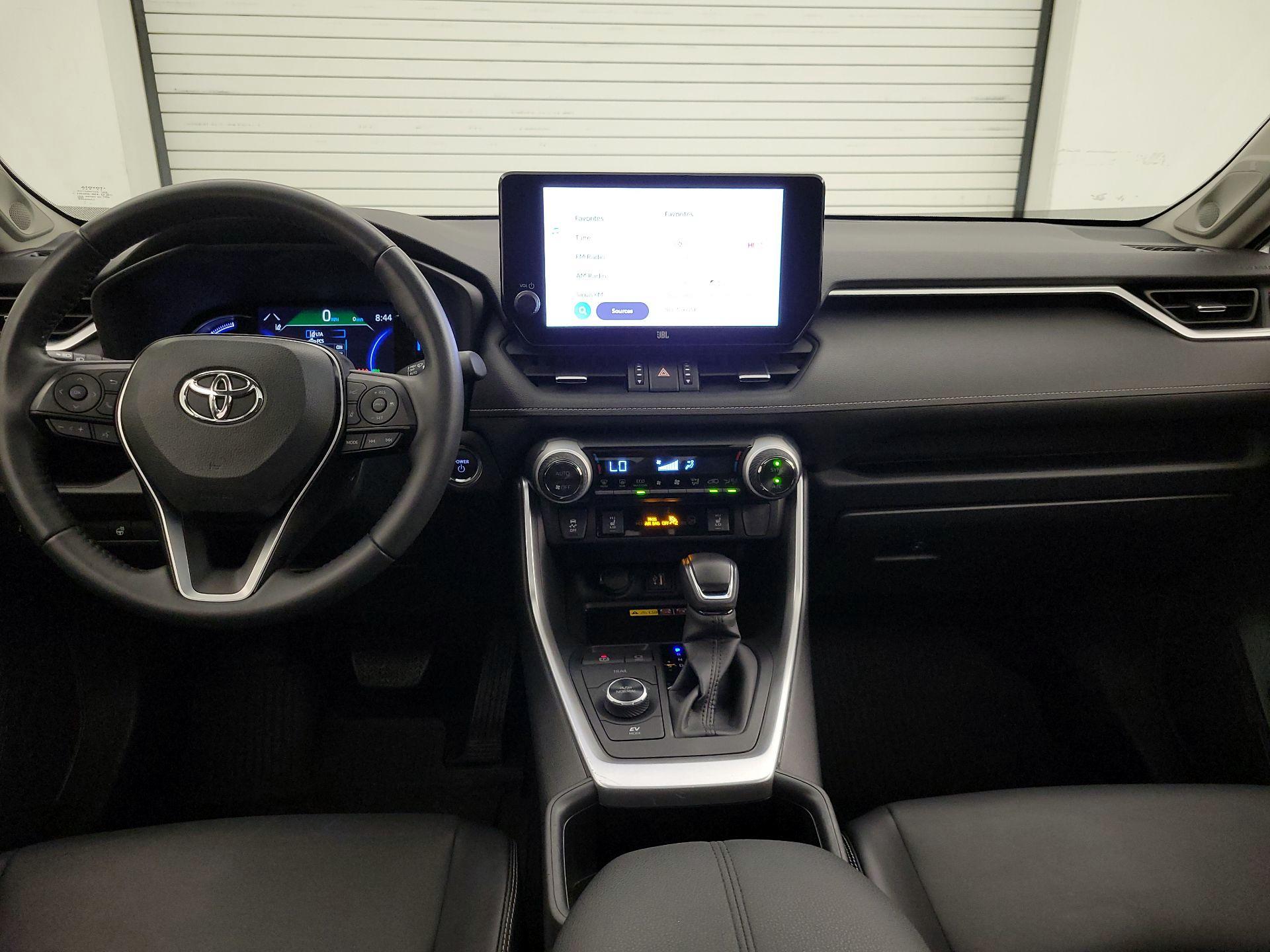 Thumbnail: 2024 Toyota RAV4 - 9