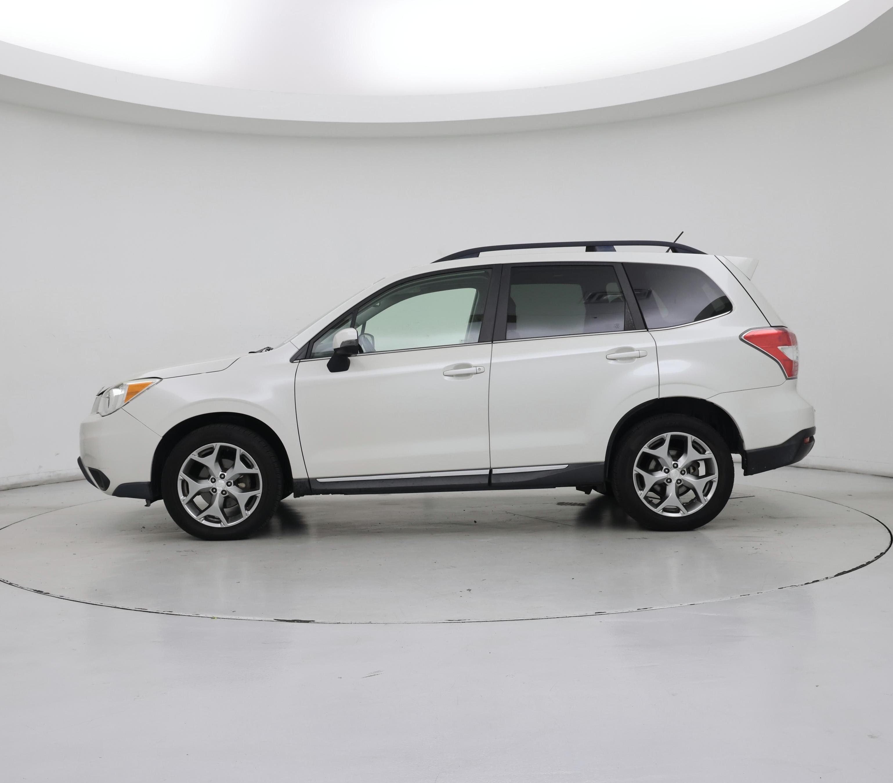 Thumbnail: 2015 Subaru Forester - 3
