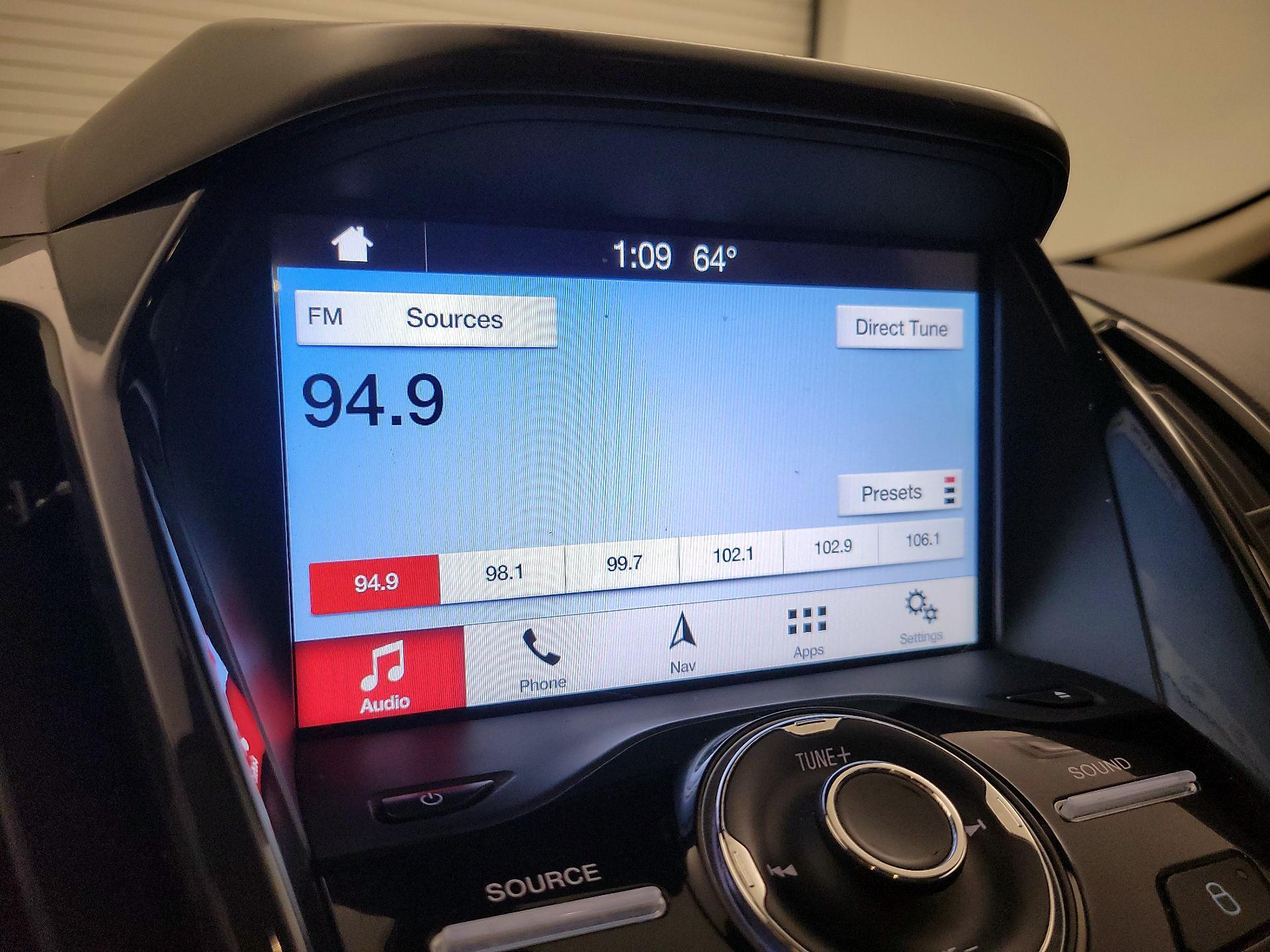 Thumbnail: 2016 Ford C-Max - 16