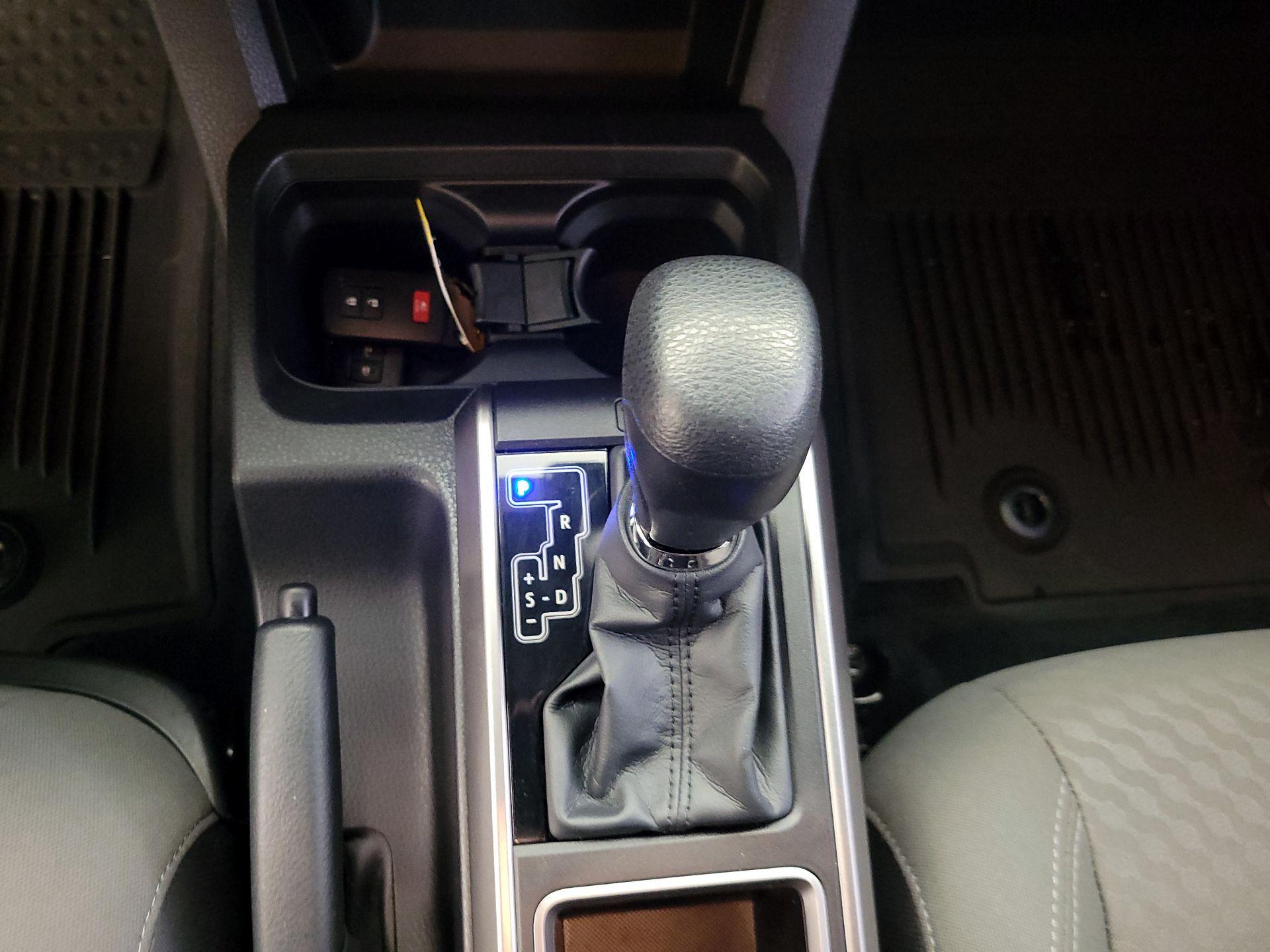 Thumbnail: 2023 Toyota Tacoma - 17