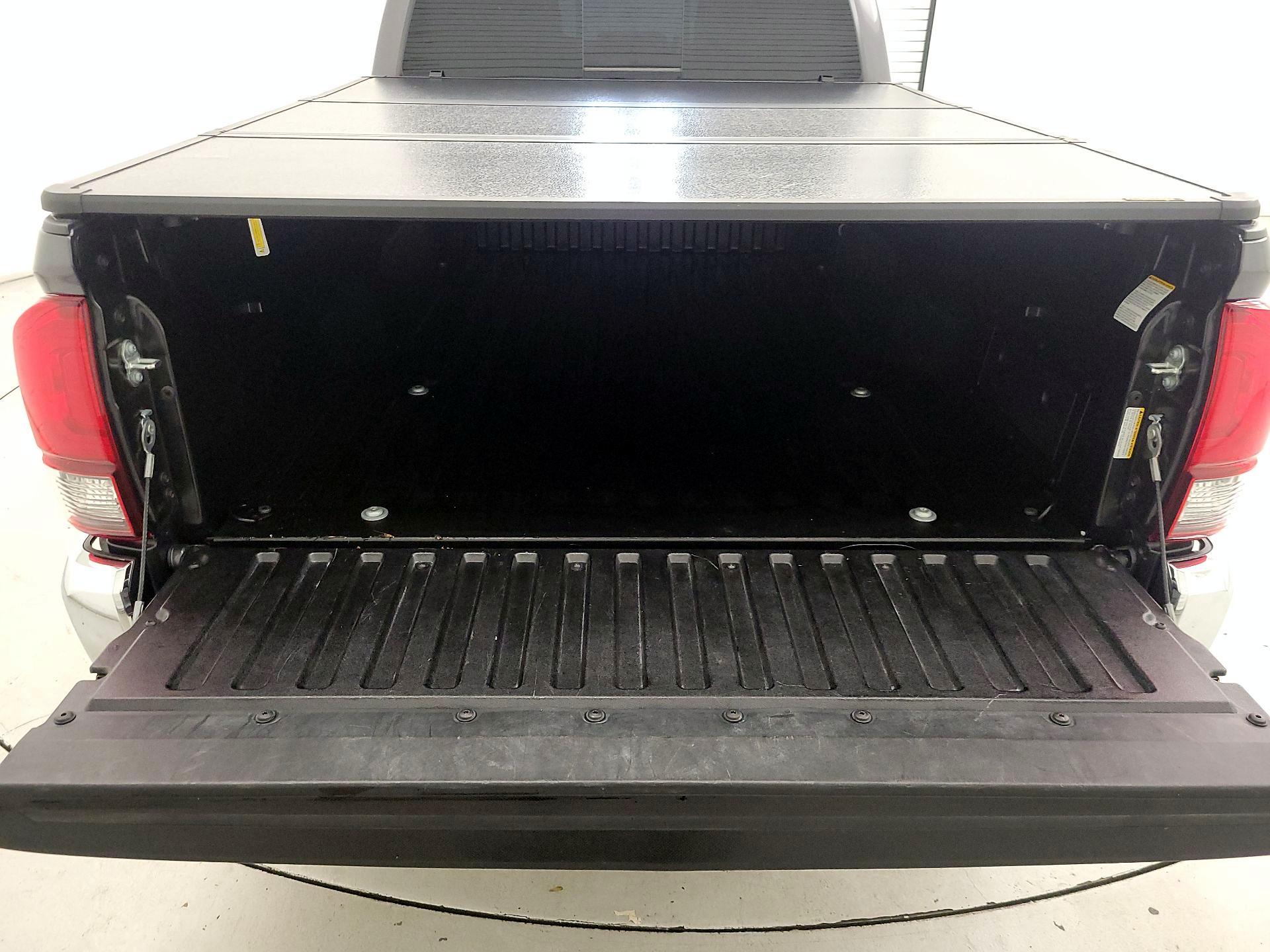 Thumbnail: 2023 Toyota Tacoma - 20