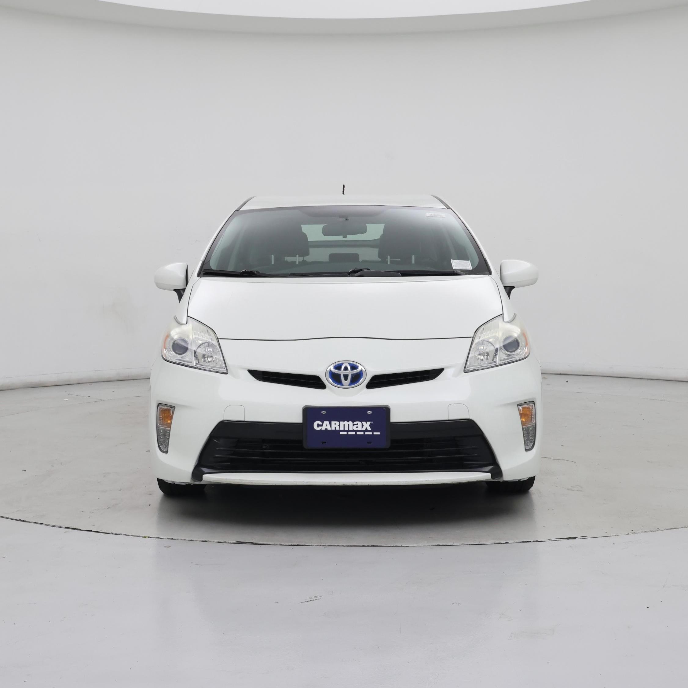 Thumbnail: 2015 Toyota Prius - 5