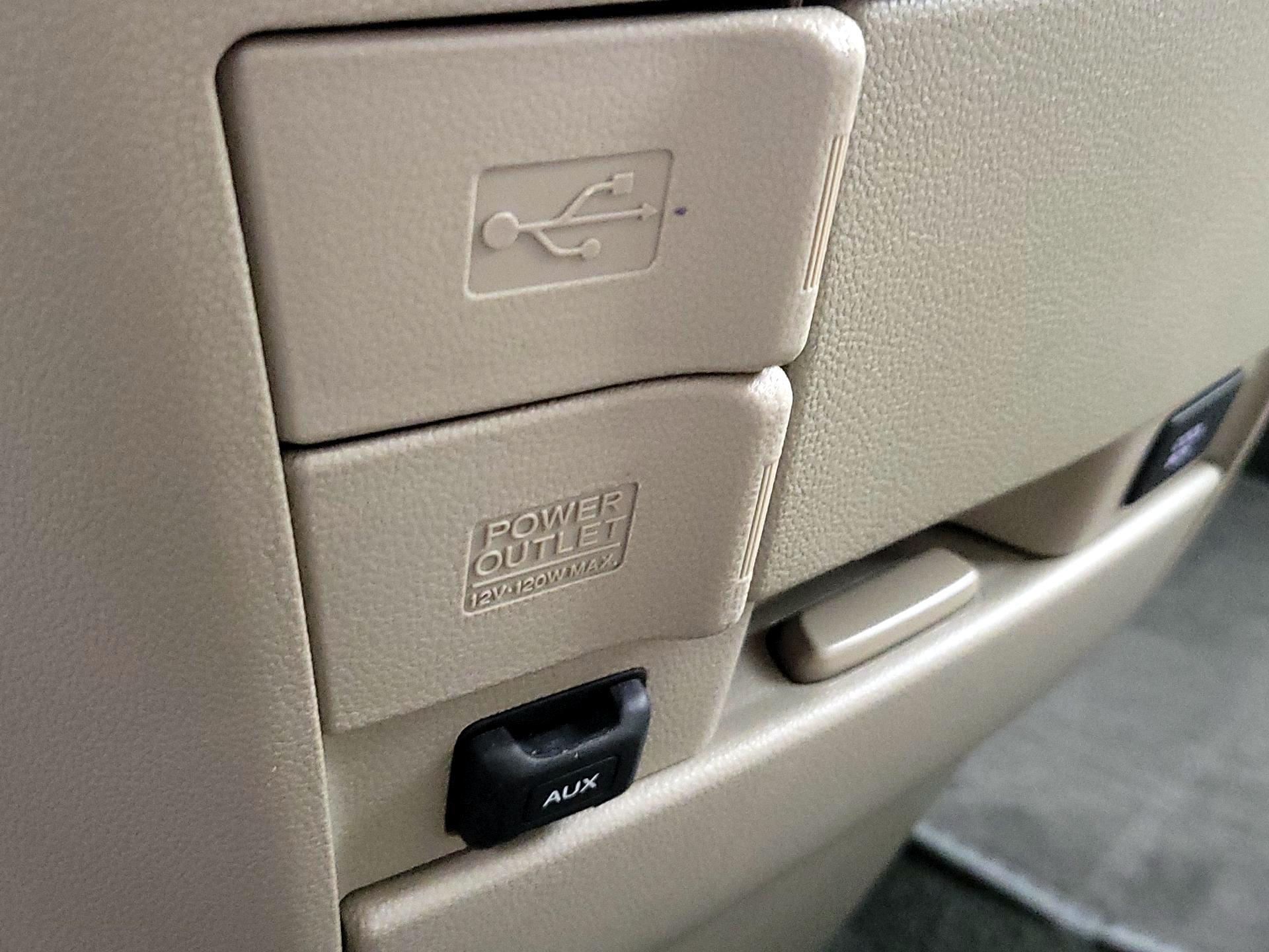 Thumbnail: 2016 Honda Odyssey - 18