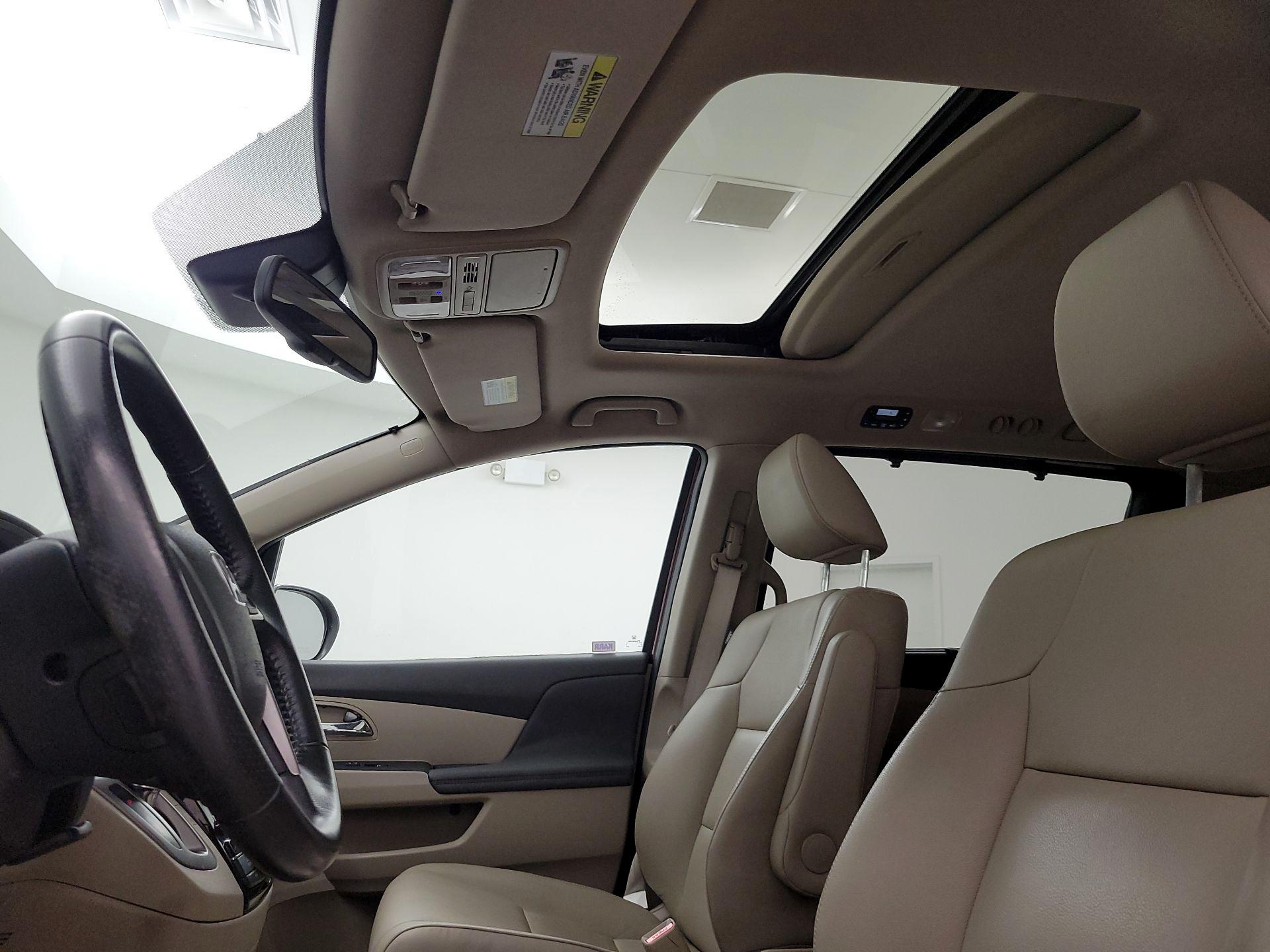 Thumbnail: 2016 Honda Odyssey - 19