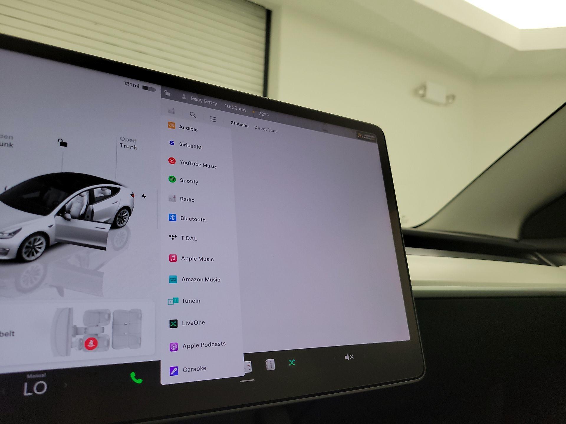 Thumbnail: 2023 Tesla Model 3 - 15