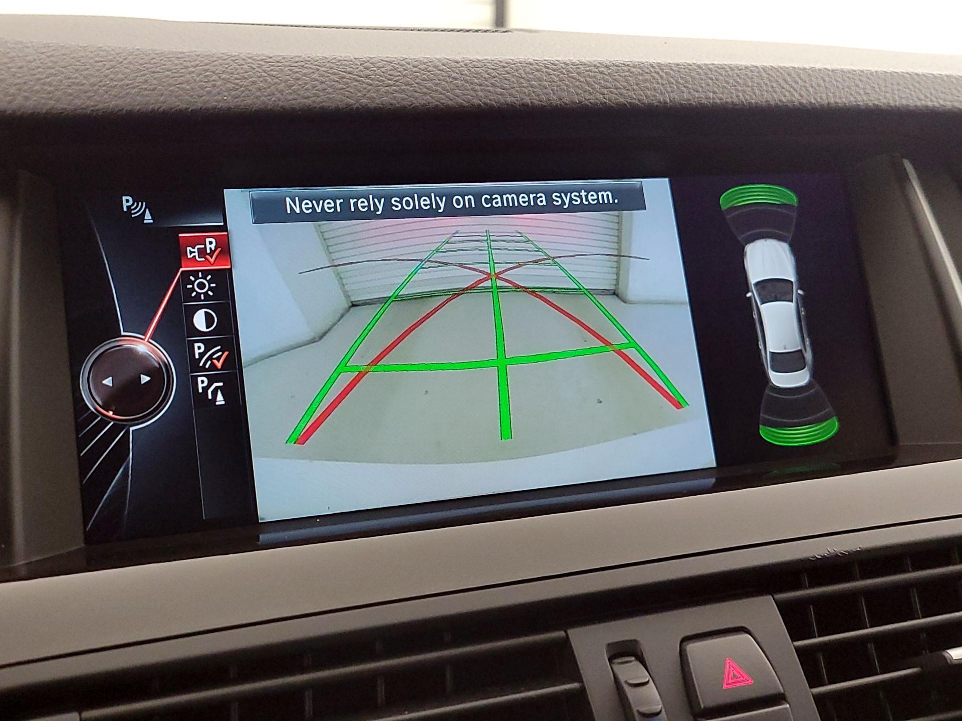 Thumbnail: 2016 BMW 5 Series - 15