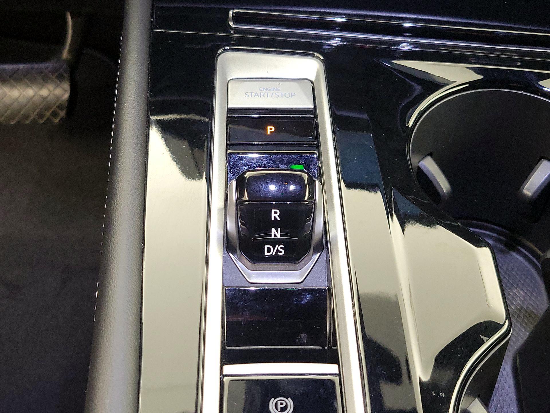 Thumbnail: 2024 Volkswagen Atlas - 17