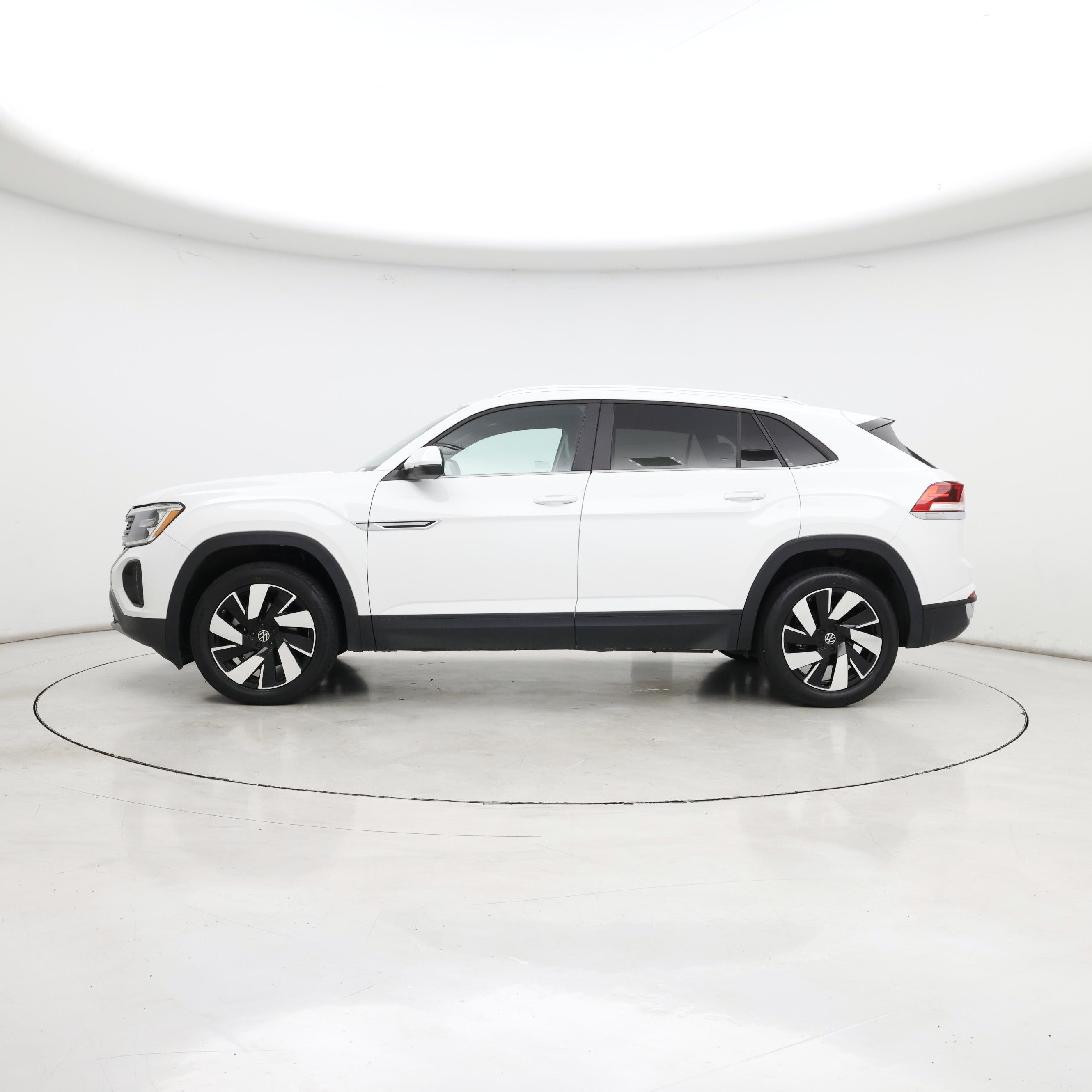 Thumbnail: 2024 Volkswagen Atlas - 3