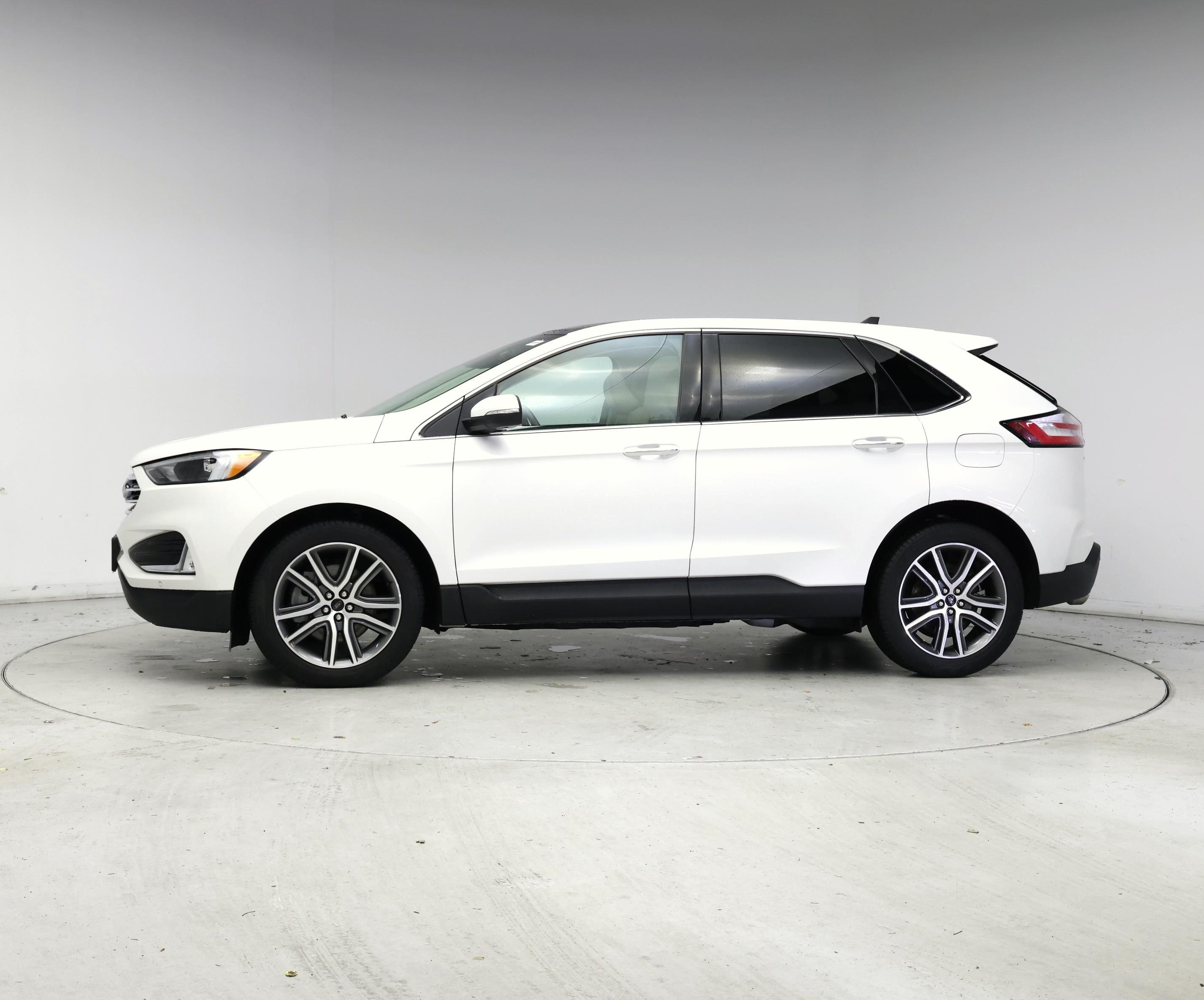 Thumbnail: 2023 Ford Edge - 3