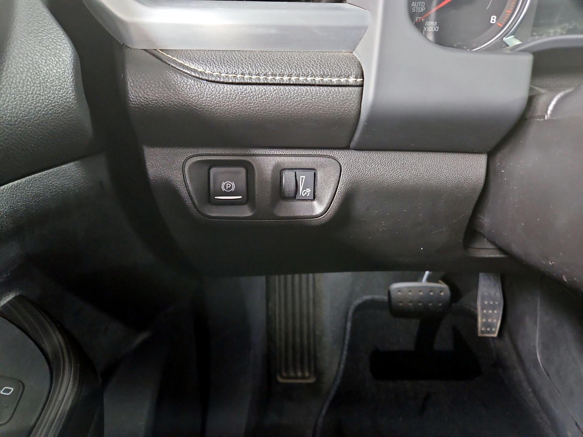 Thumbnail: 2023 GMC Acadia - 13