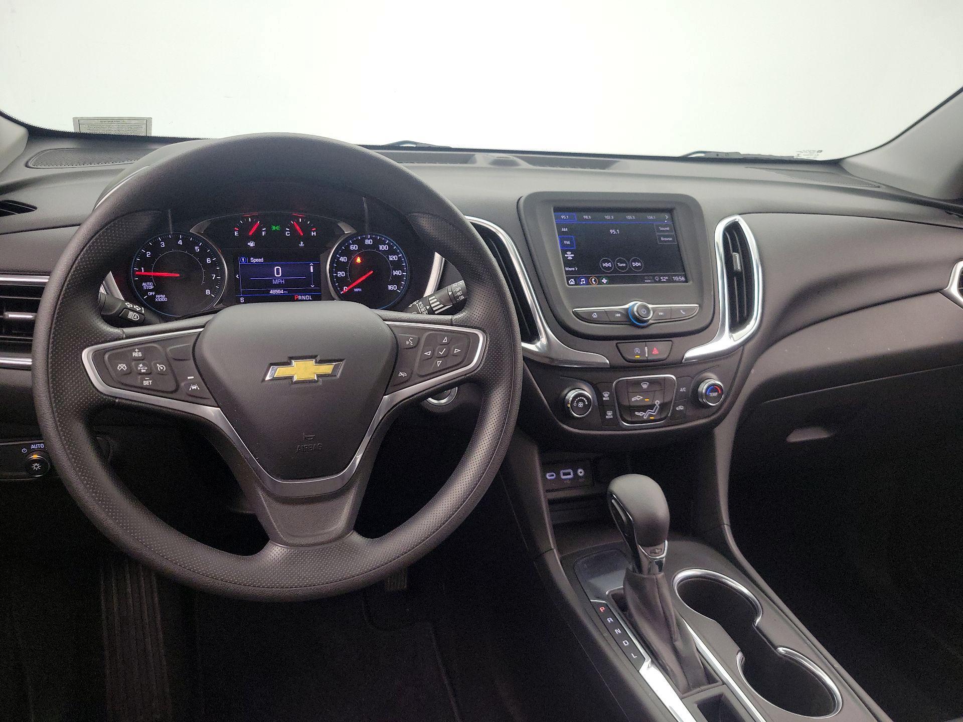 Thumbnail: 2022 Chevrolet Equinox - 9