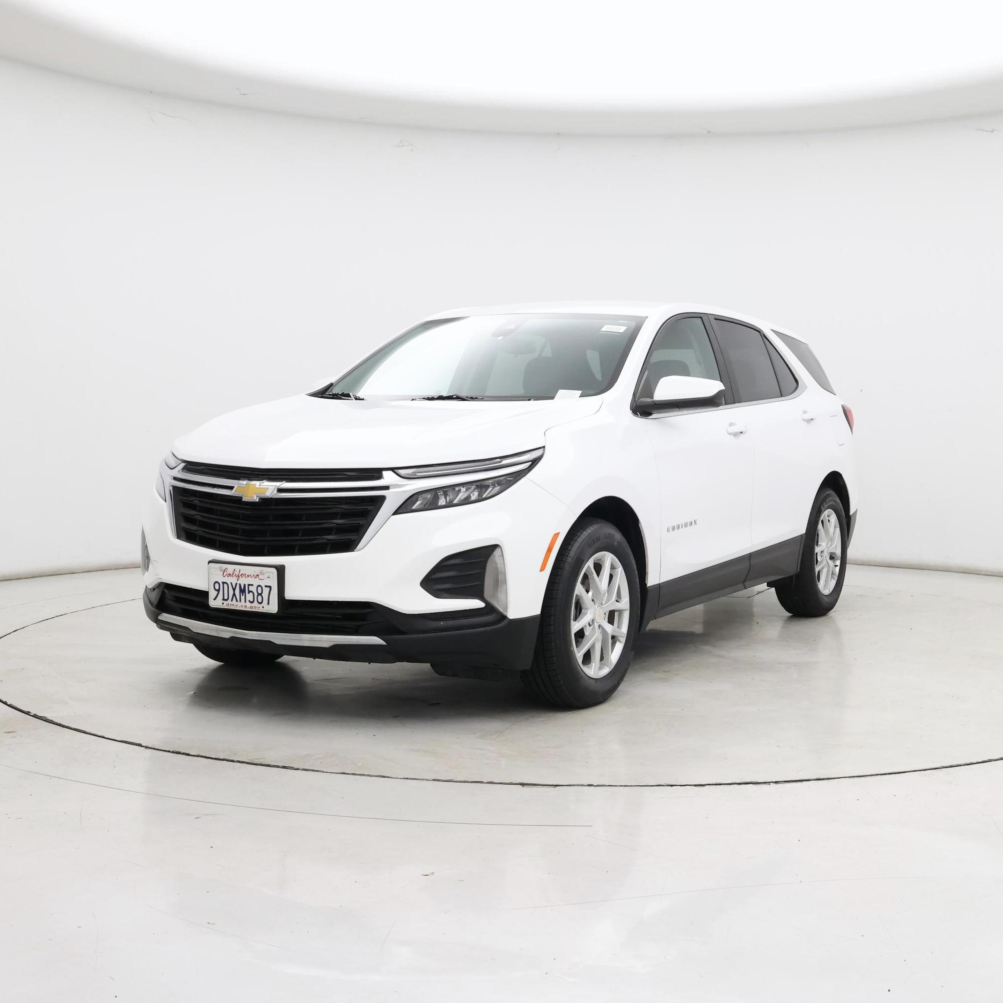 Thumbnail: 2022 Chevrolet Equinox - 4