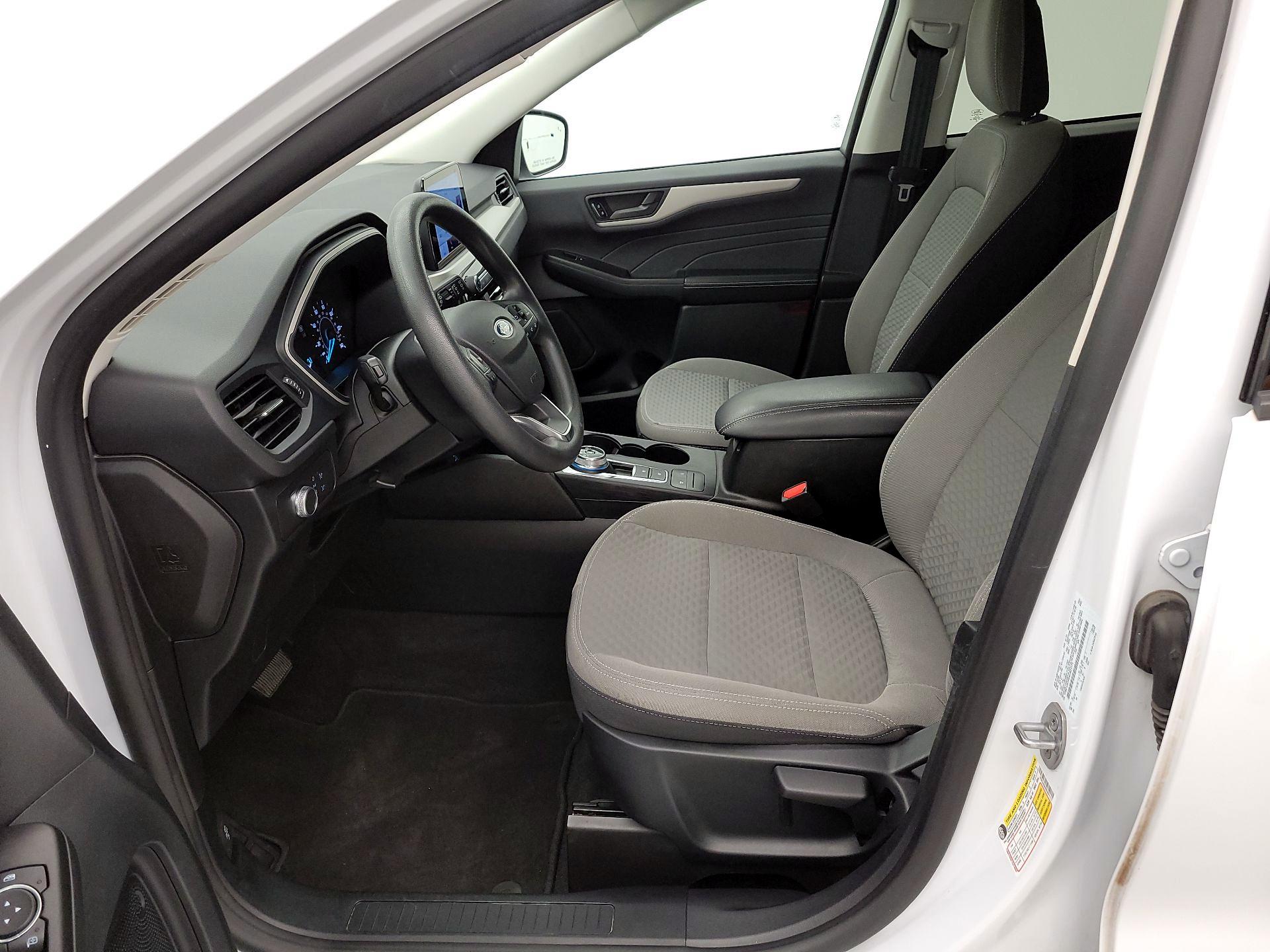 Thumbnail: 2022 Ford Escape - 11