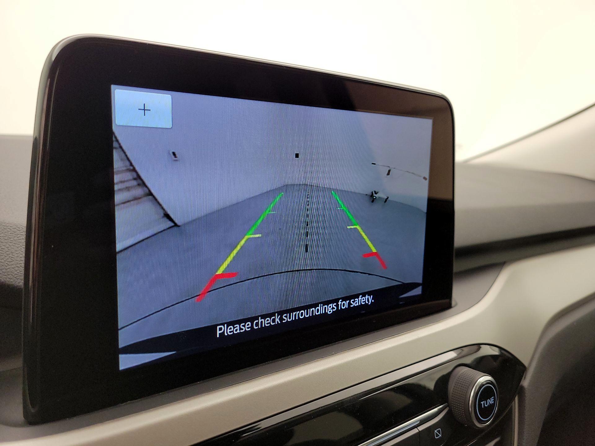 Thumbnail: 2022 Ford Escape - 14