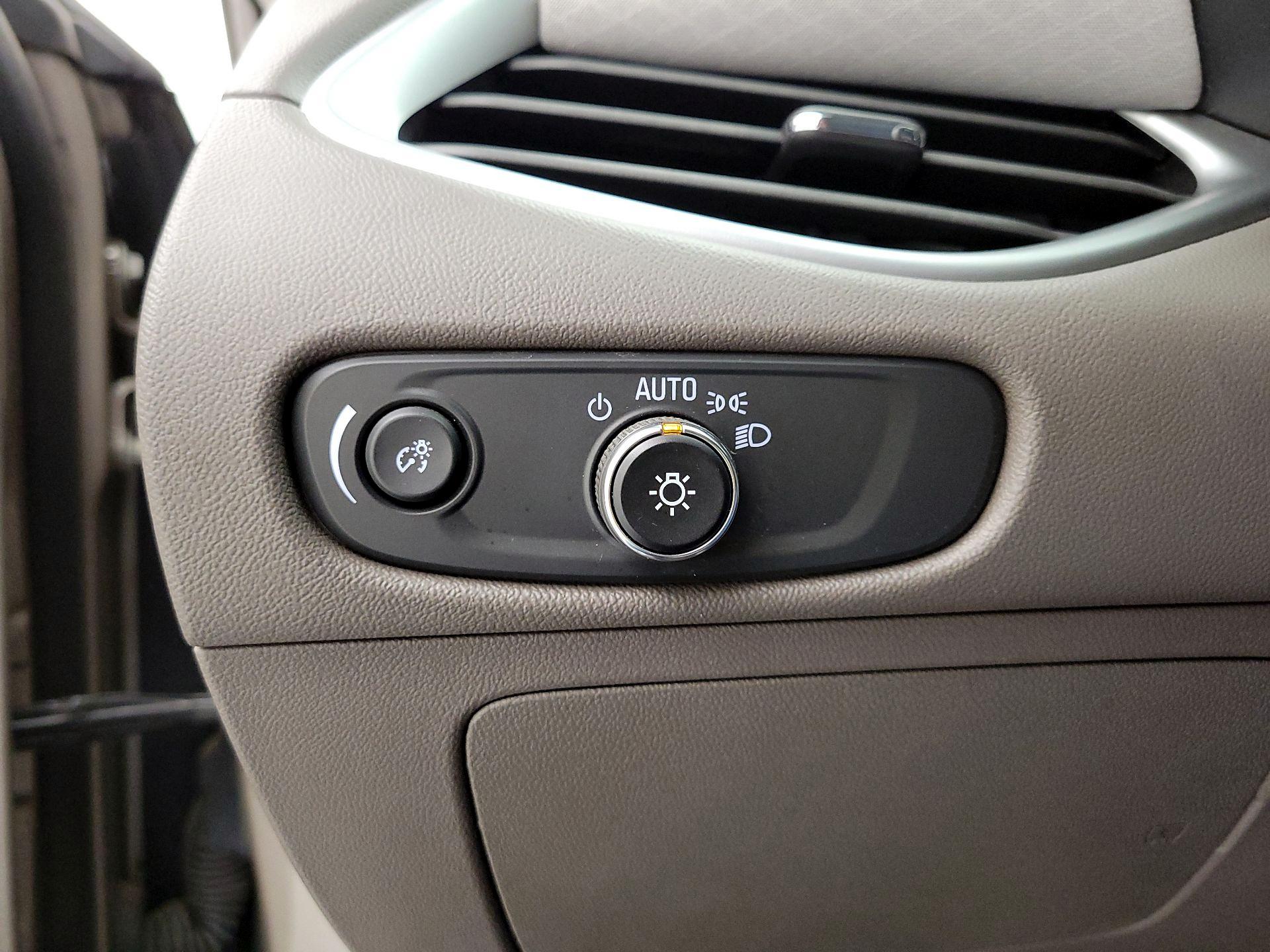 Thumbnail: 2023 Chevrolet Malibu - 13