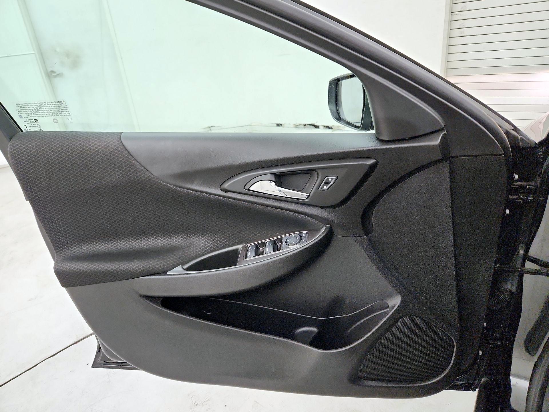 Thumbnail: 2024 Chevrolet Malibu - 12