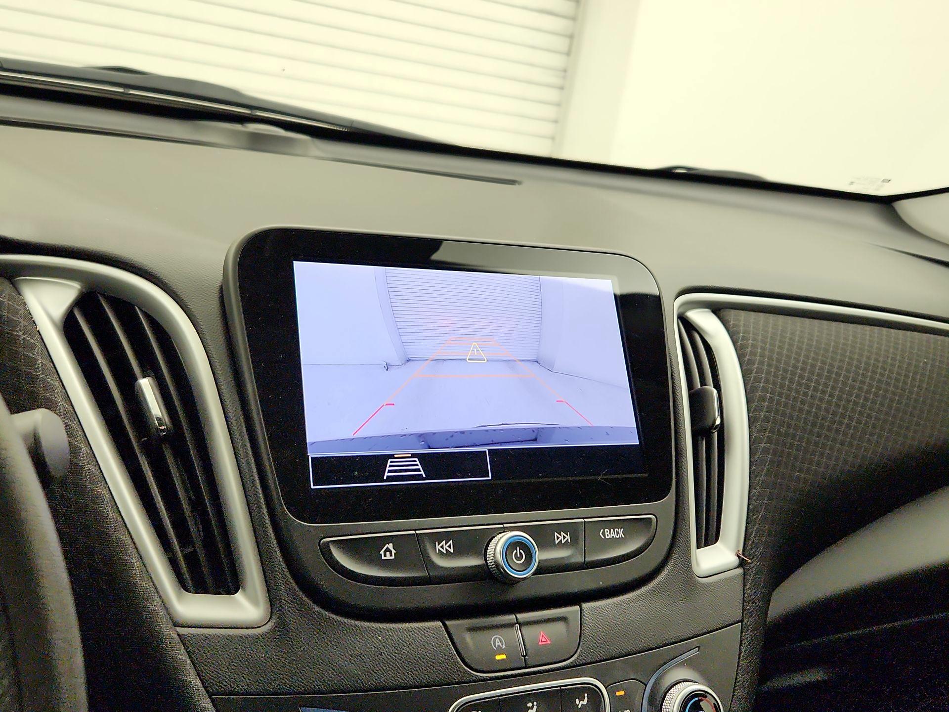 Thumbnail: 2024 Chevrolet Malibu - 14