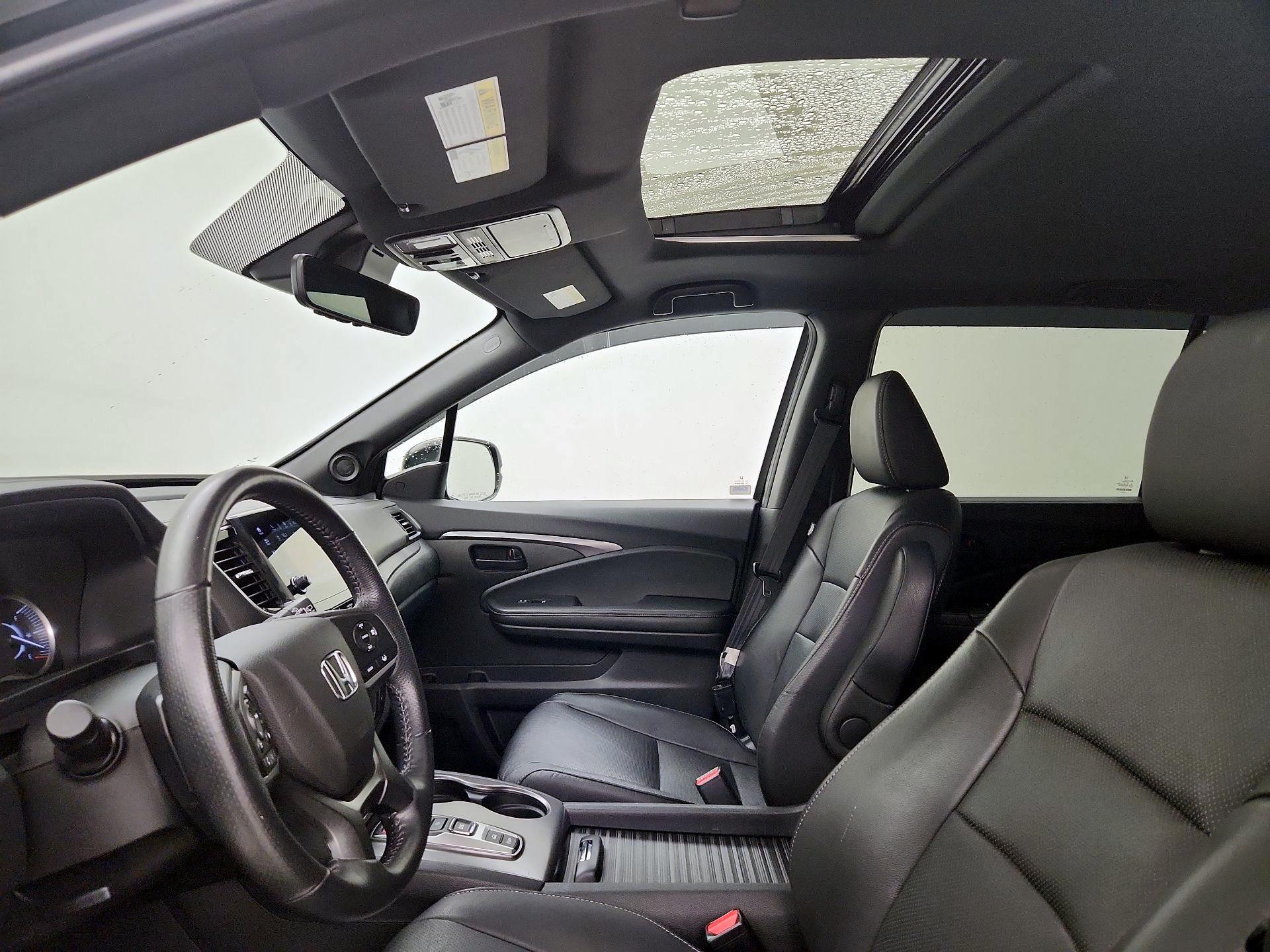 Thumbnail: 2022 Honda Passport - 19