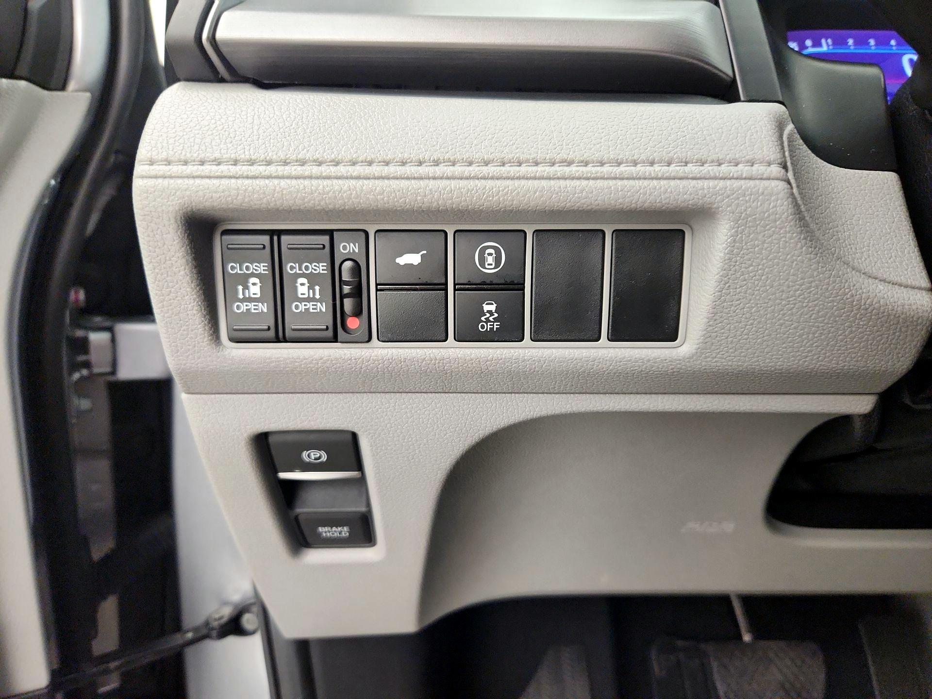 Thumbnail: 2024 Honda Odyssey - 13