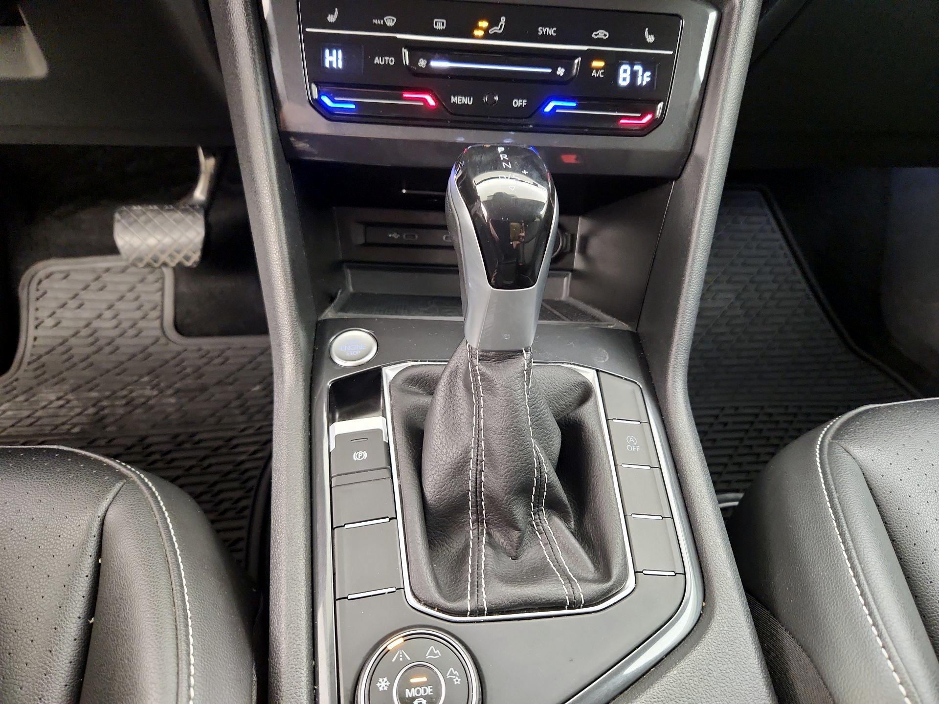 Thumbnail: 2024 Volkswagen Tiguan - 17