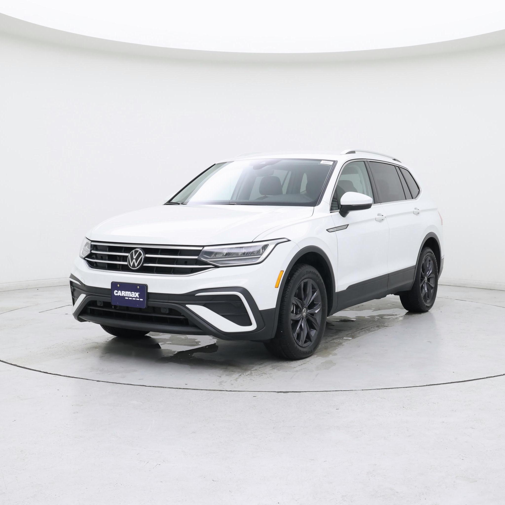 Thumbnail: 2024 Volkswagen Tiguan - 4