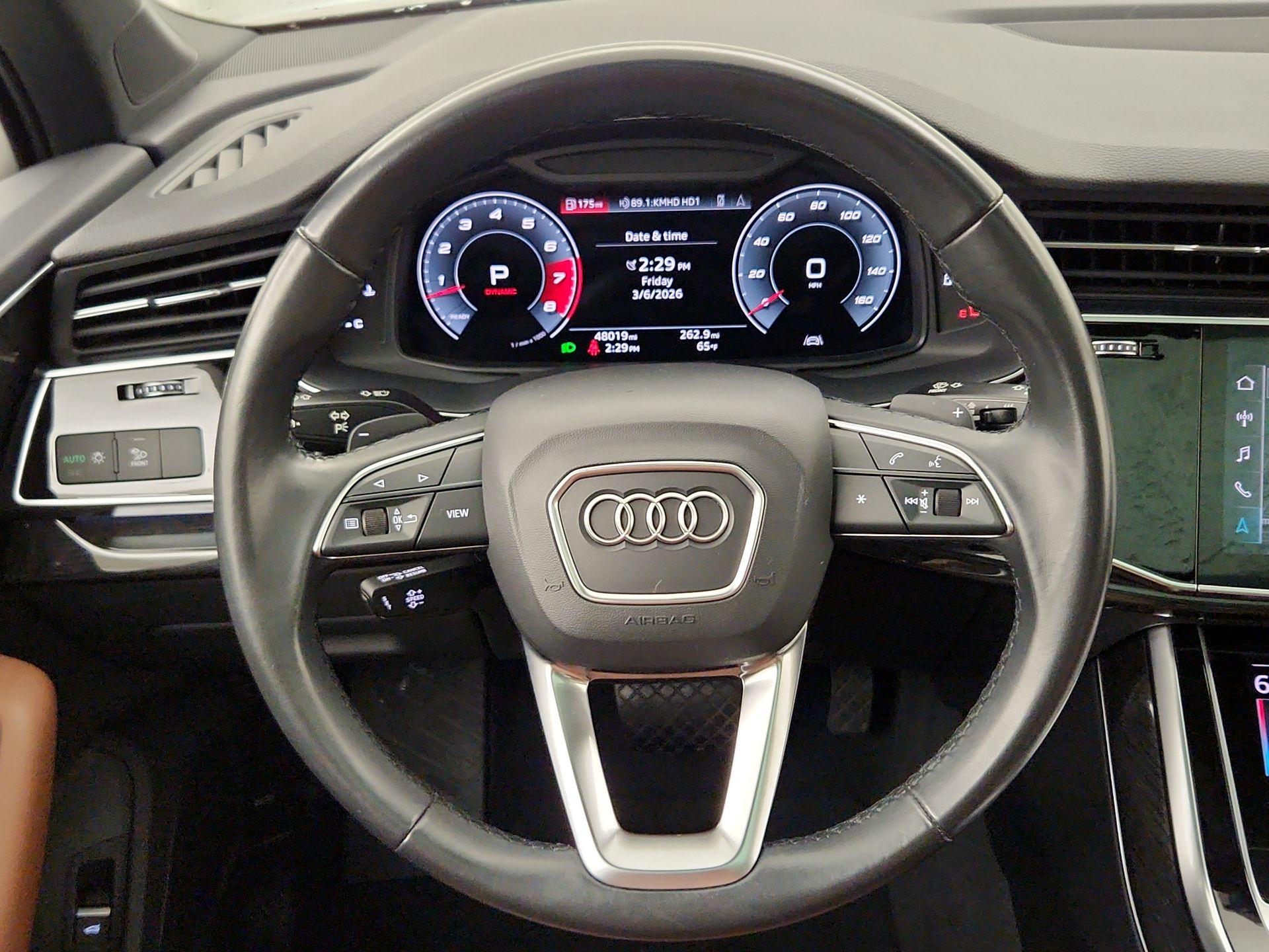 Thumbnail: 2021 Audi Q7 - 10