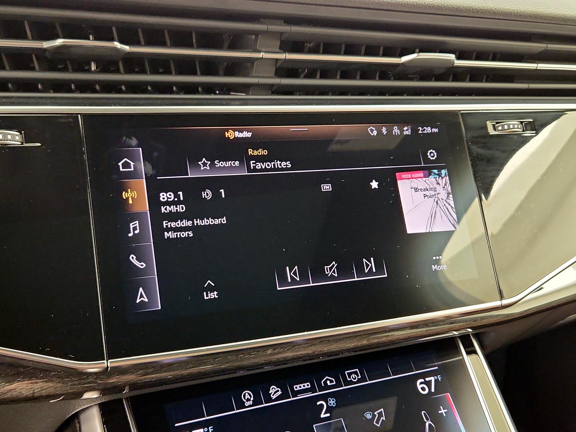 Thumbnail: 2021 Audi Q7 - 16