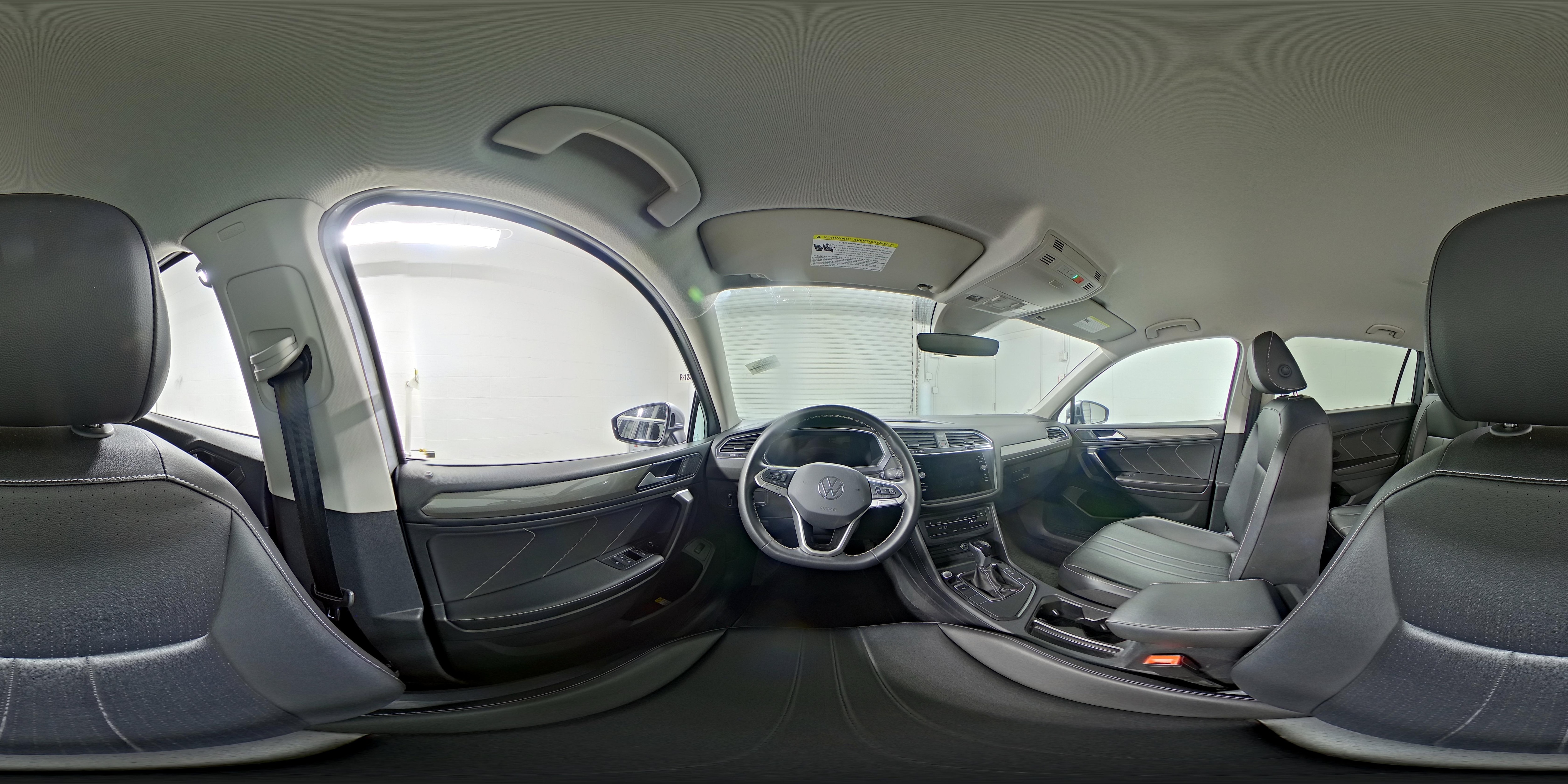 2024 Volkswagen Tiguan SE - Photo 28