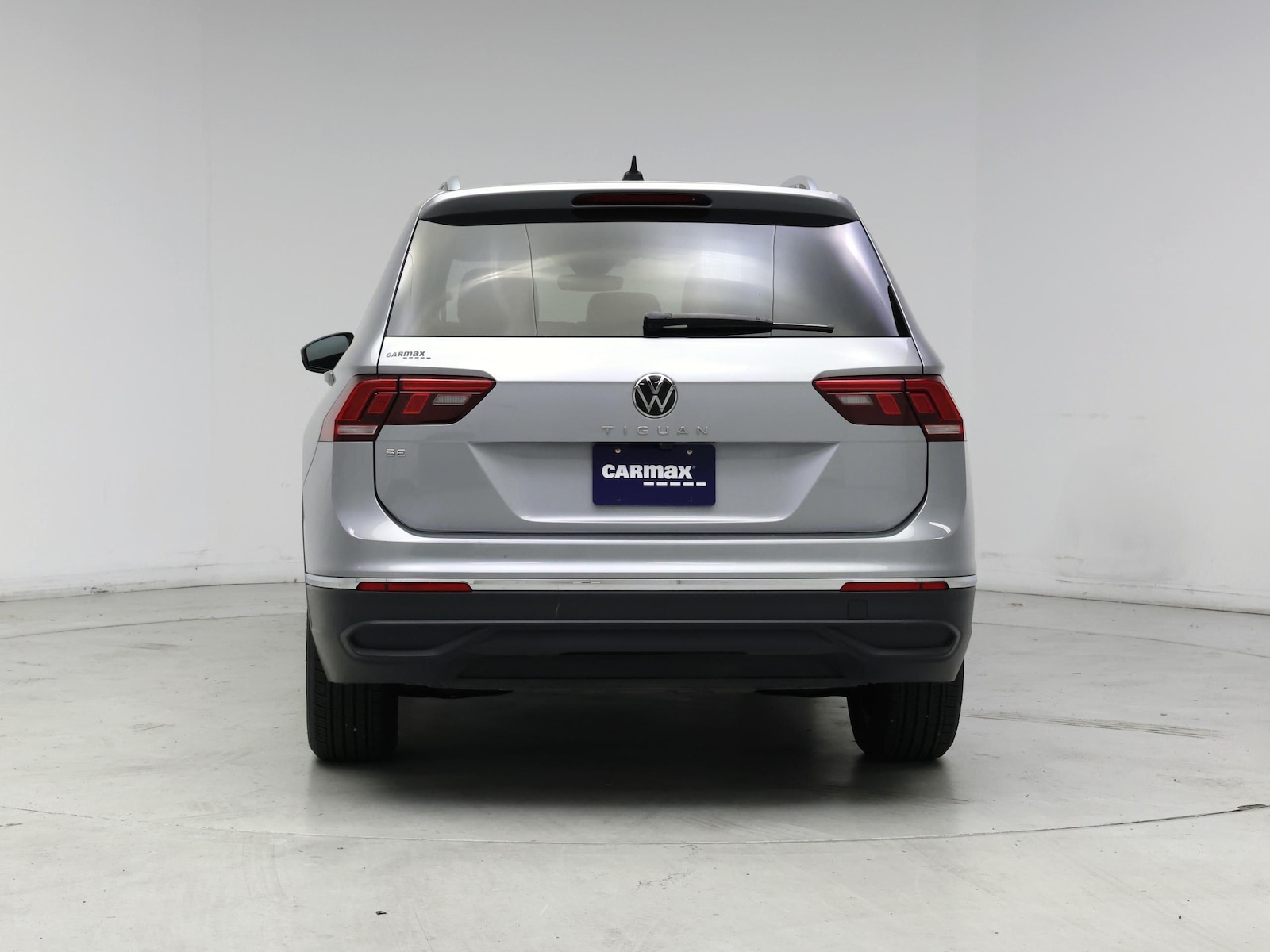 2024 Volkswagen Tiguan SE - Photo 7