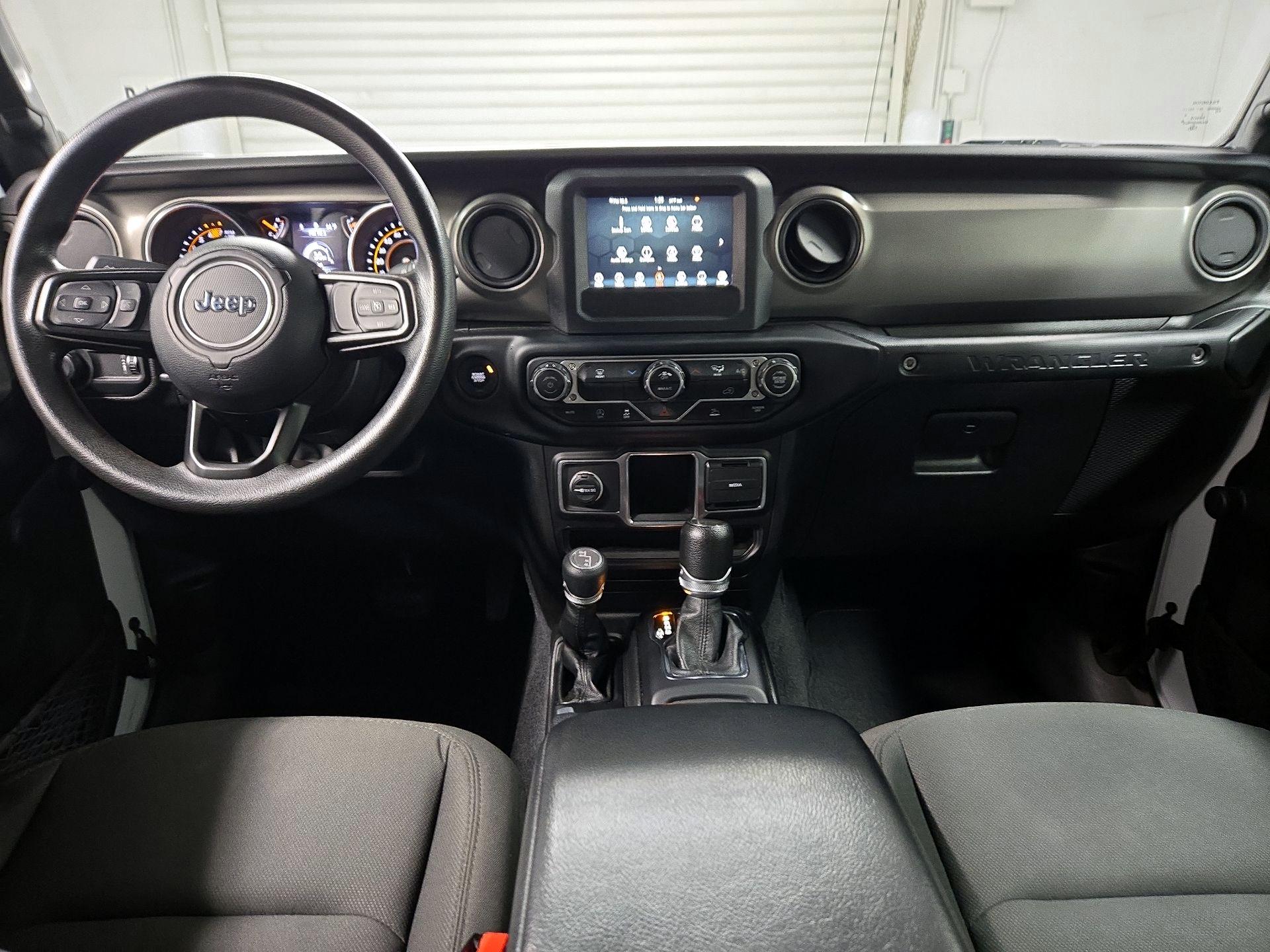 Thumbnail: 2023 Jeep Wrangler - 9